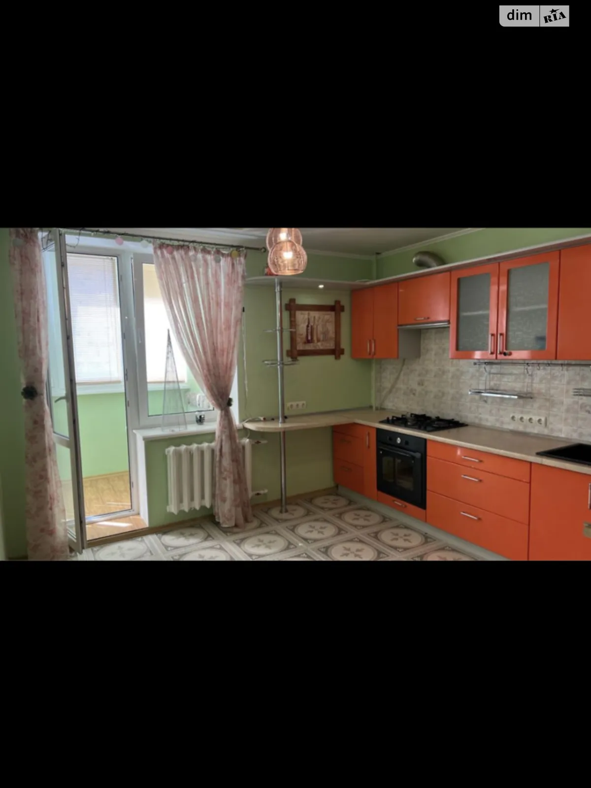 Продается 2-комнатная квартира 76 кв. м в Одессе, ул. Академика Заболотного, 71 корпус 2