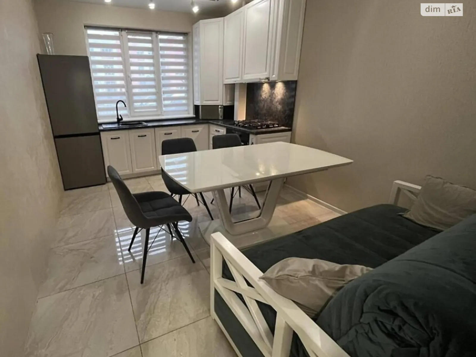 Продается 2-комнатная квартира 61 кв. м в Виннице, ул. Трамвайная - фото 1