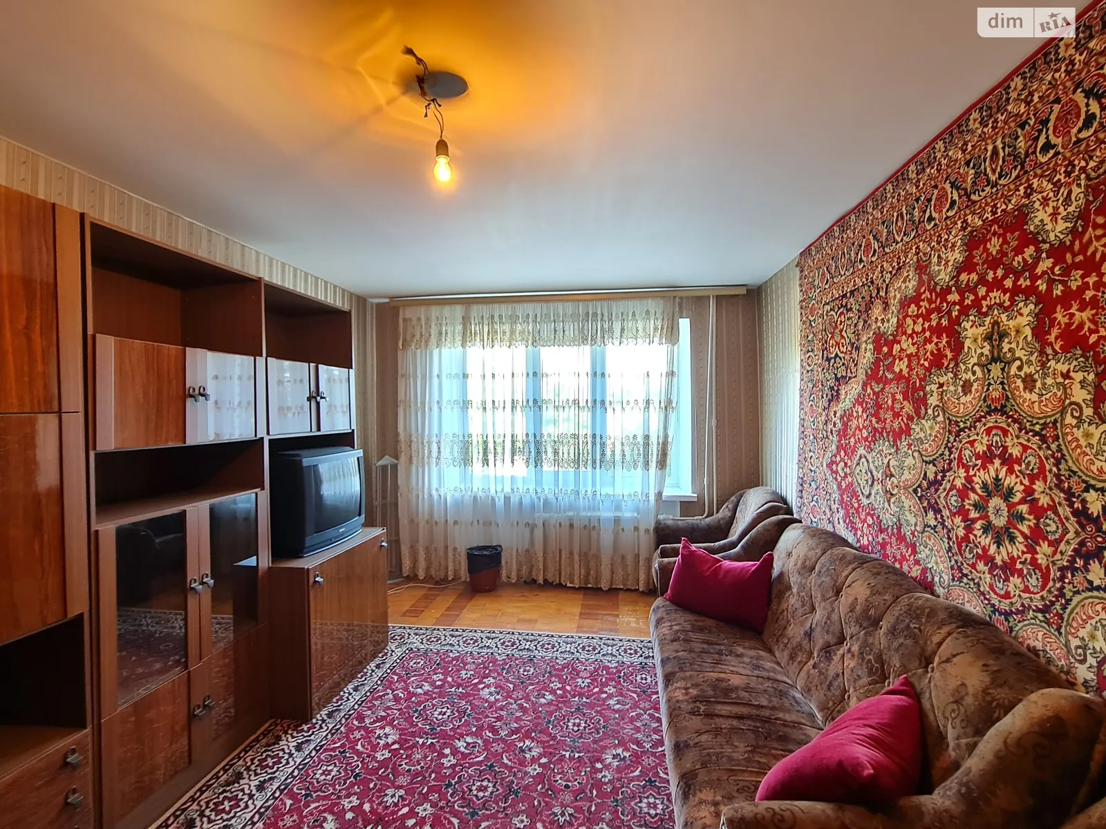 Продается 3-комнатная квартира 69 кв. м в Хмельницком, ул. Утренняя