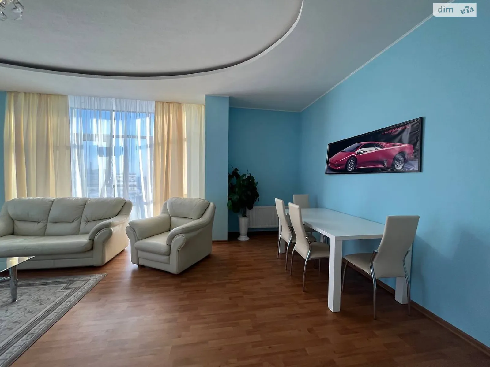 Сдается в аренду 3-комнатная квартира 150 кв. м в Харькове - фото 2