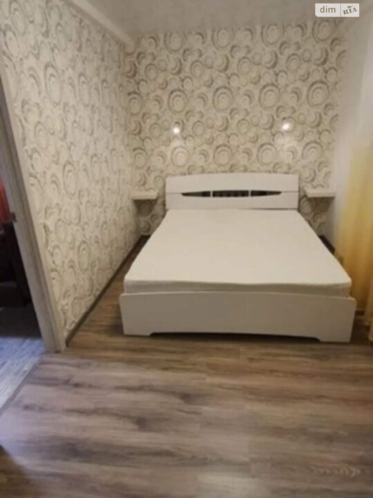 2-комнатная квартира 40 кв. м в Запорожье, цена: 11000 грн