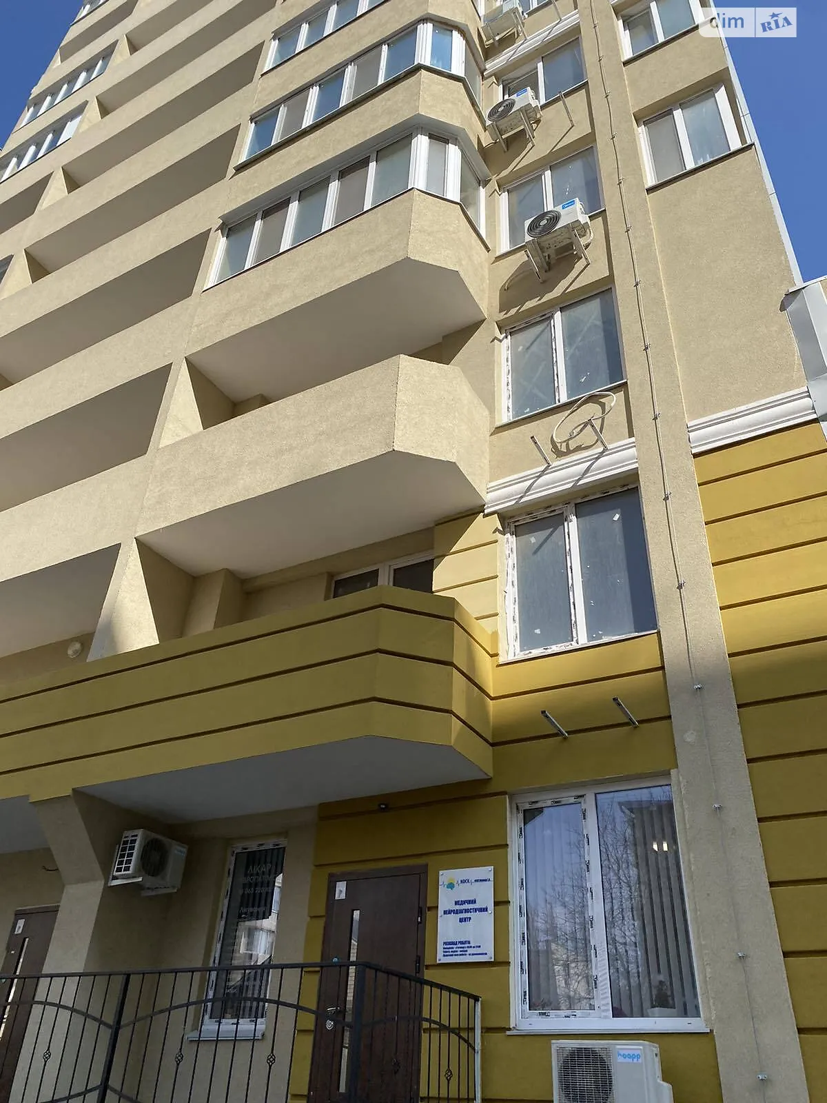 Продается 1-комнатная квартира 57 кв. м в Одессе, ул. Солнечная, -