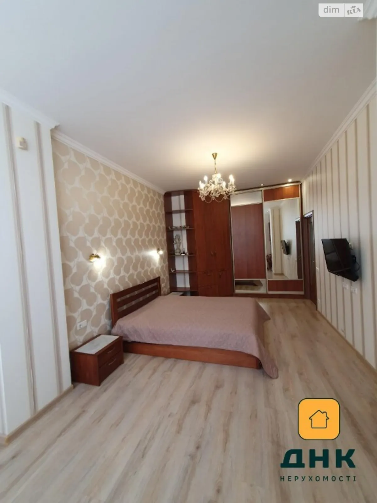 Продається 2-кімнатна квартира 79 кв. м у Одесі - фото 2