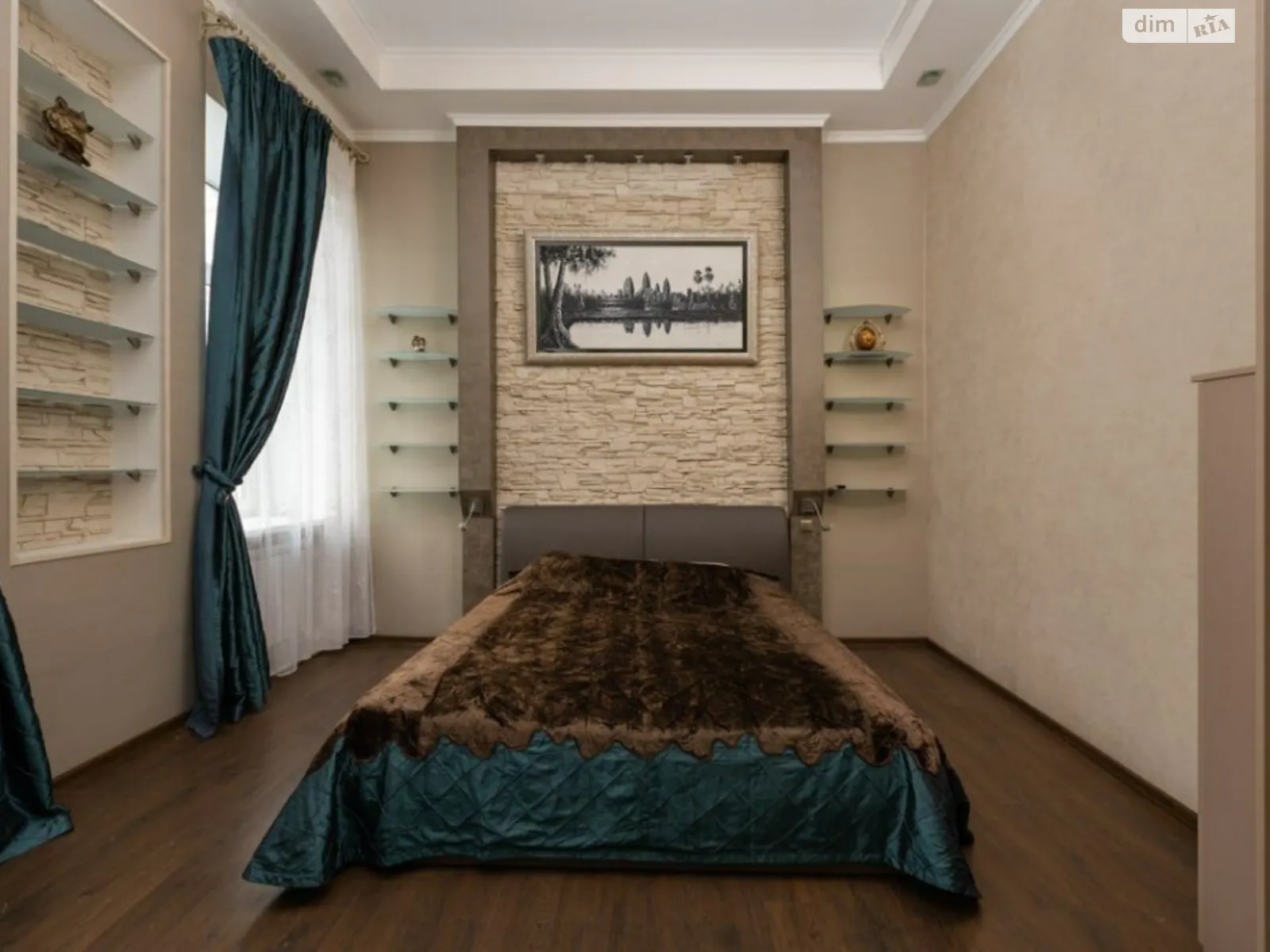 Продается 2-комнатная квартира 56 кв. м в Киеве, ул. Вячеслава Липинского, 4Б