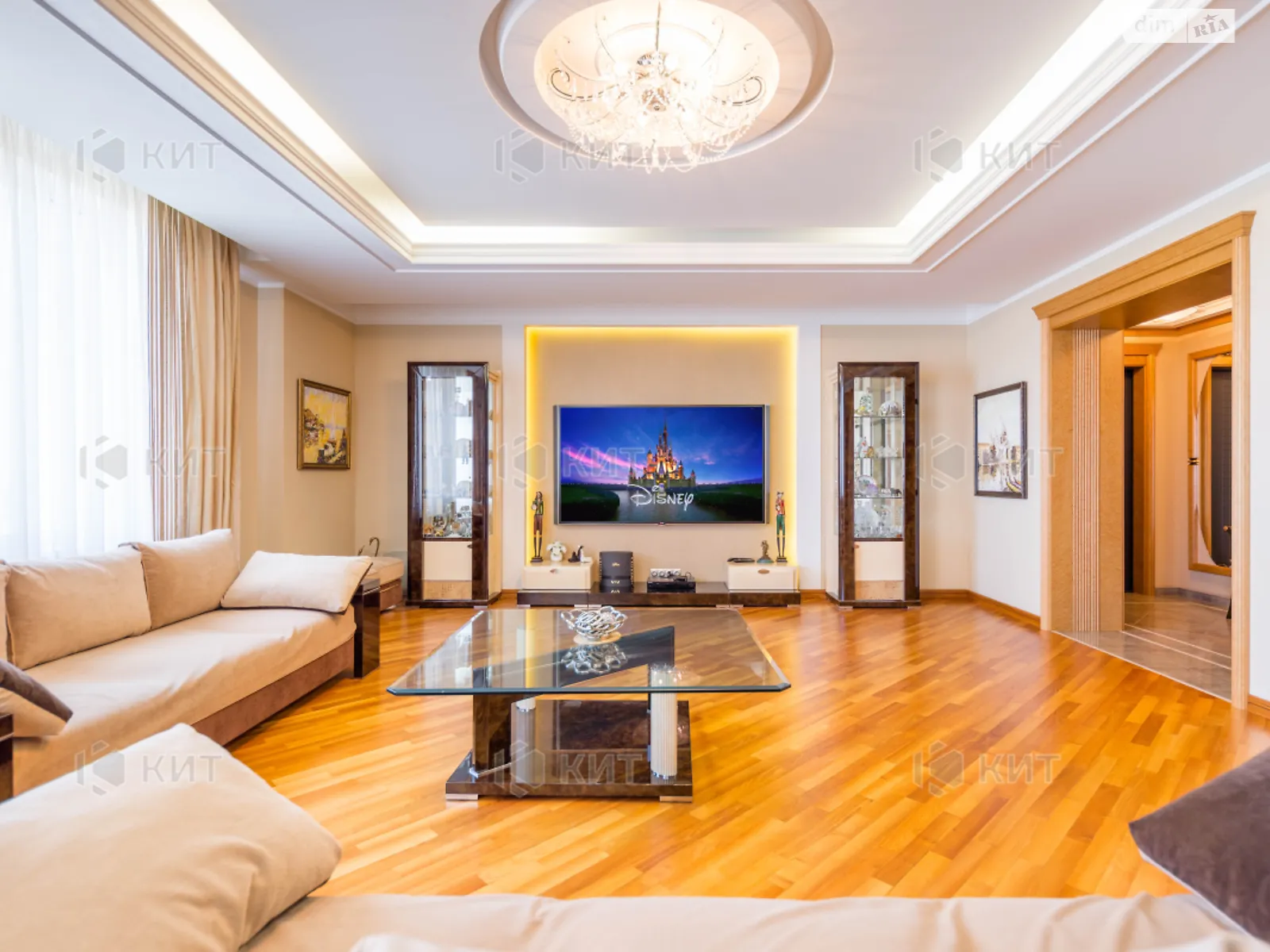 Продается 3-комнатная квартира 138.5 кв. м в Харькове, ул. Культуры, 20В - фото 1