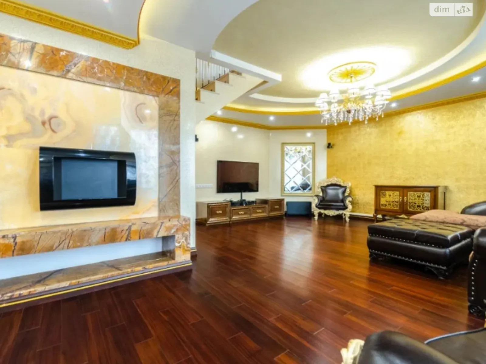 Продается 3-комнатная квартира 156 кв. м в Киеве, ул. Мокрая(Кудряшова), 20Б
