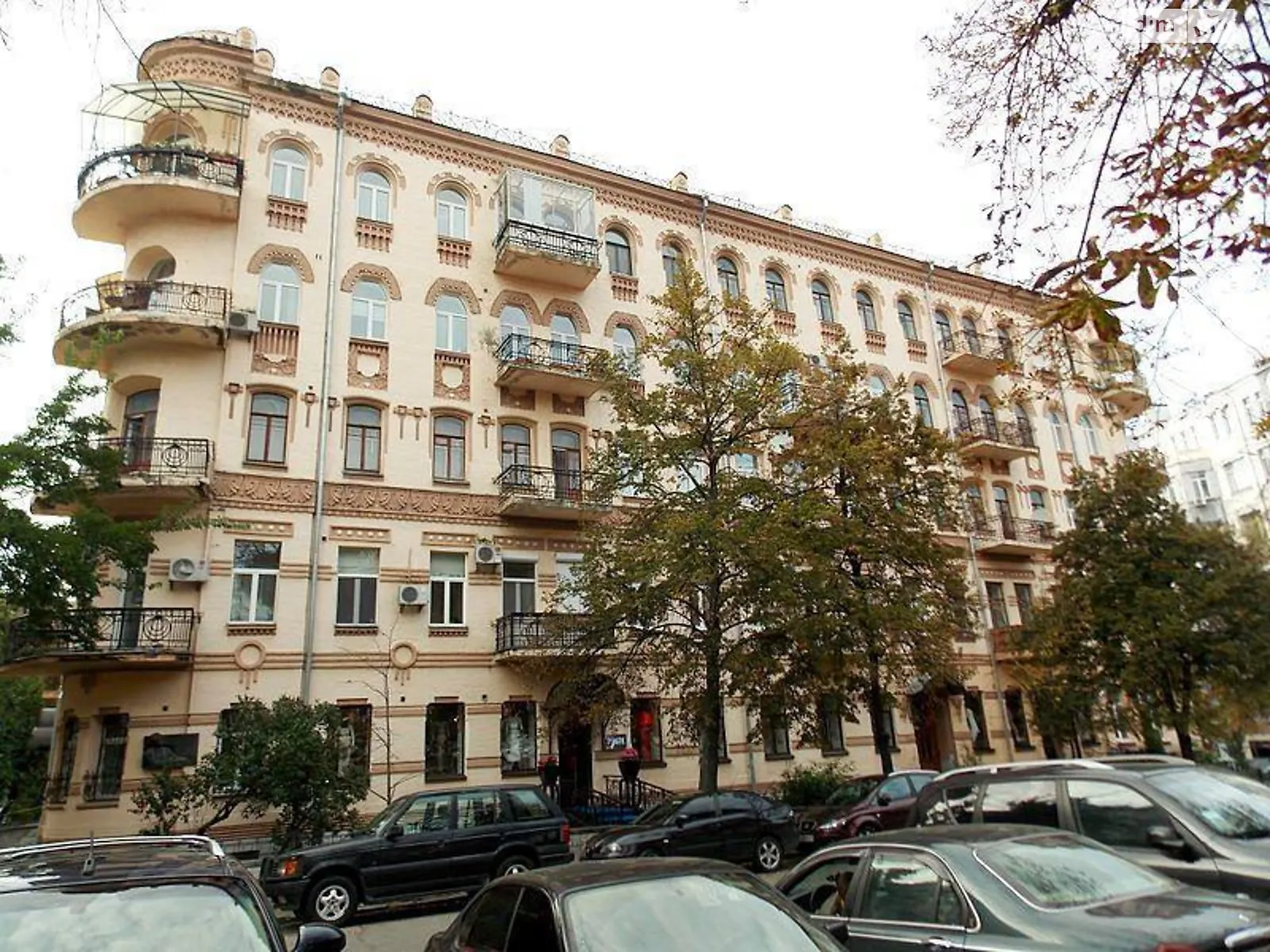 Продается 3-комнатная квартира 123 кв. м в Киеве, ул. Станиславского, 3 - фото 1