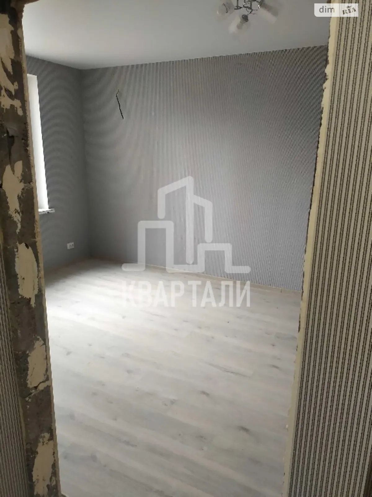 Продается 1-комнатная квартира 36.3 кв. м в Киеве, ул. Сергeя Данченко, 34
