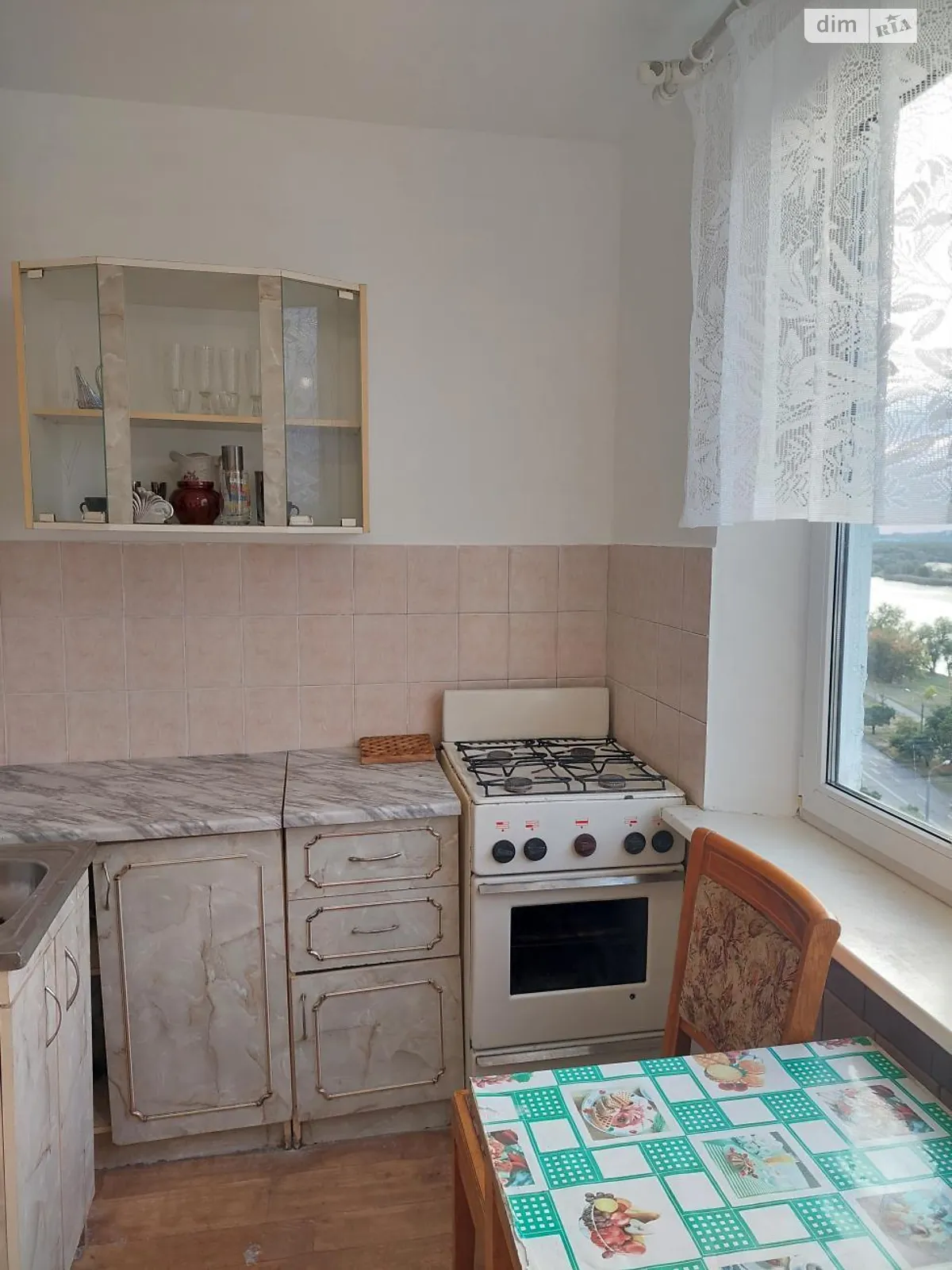 Продается 2-комнатная квартира 44 кв. м в Харькове, ул. Академика Барабашова