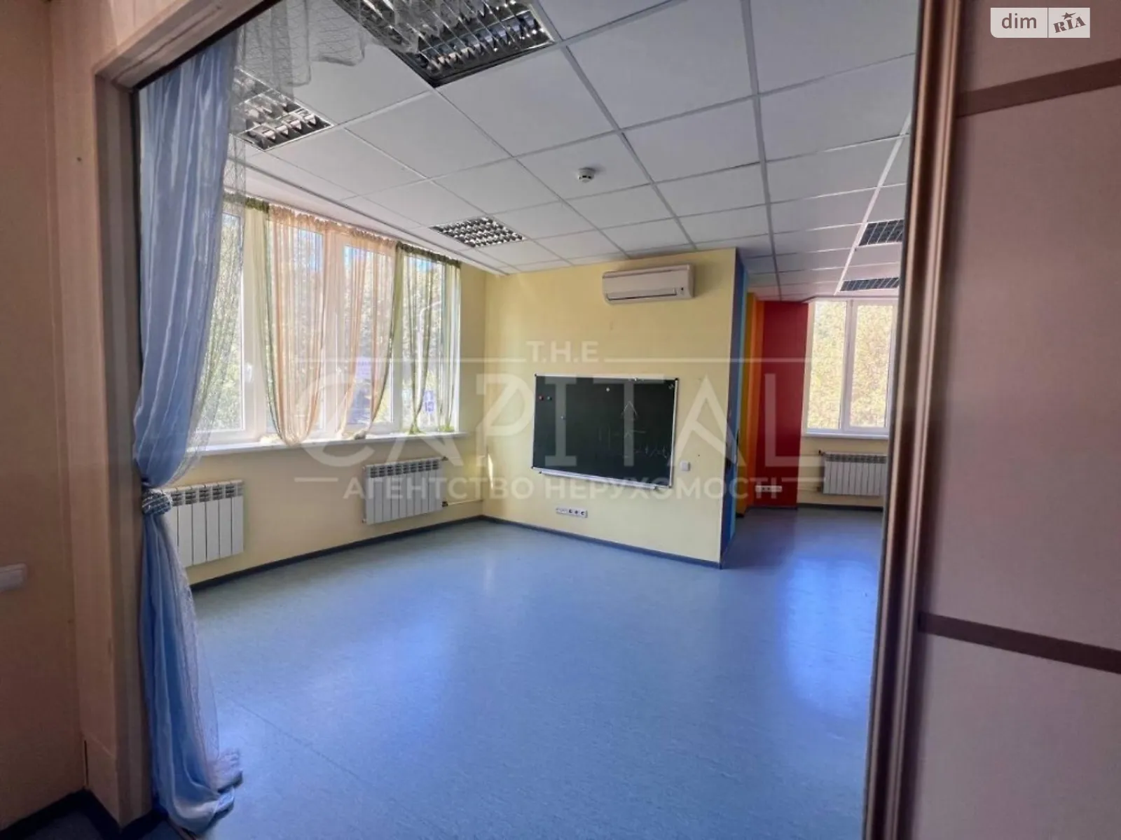 Сдается в аренду офис 344 кв. м в бизнес-центре, цена: 2900 $ - фото 1