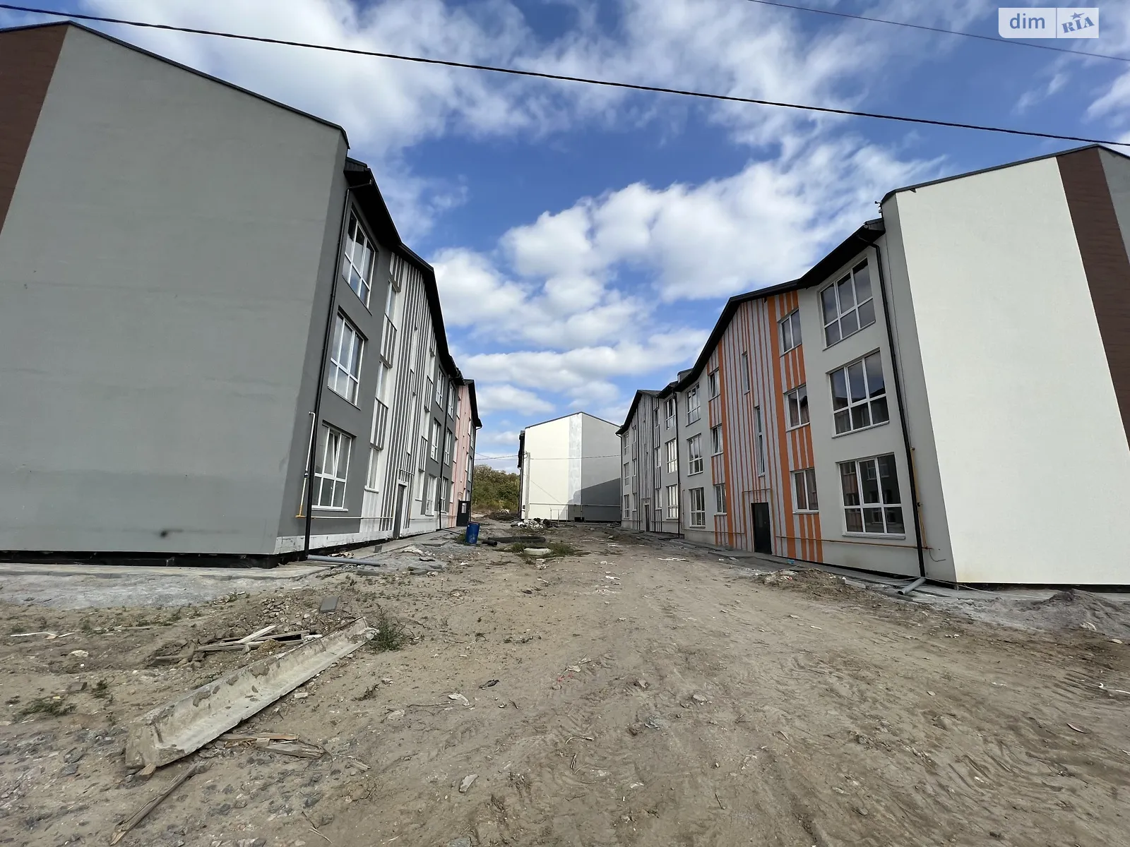 Продається 2-кімнатна квартира 53 кв. м у Вінниці, вул. Джерельна - фото 1