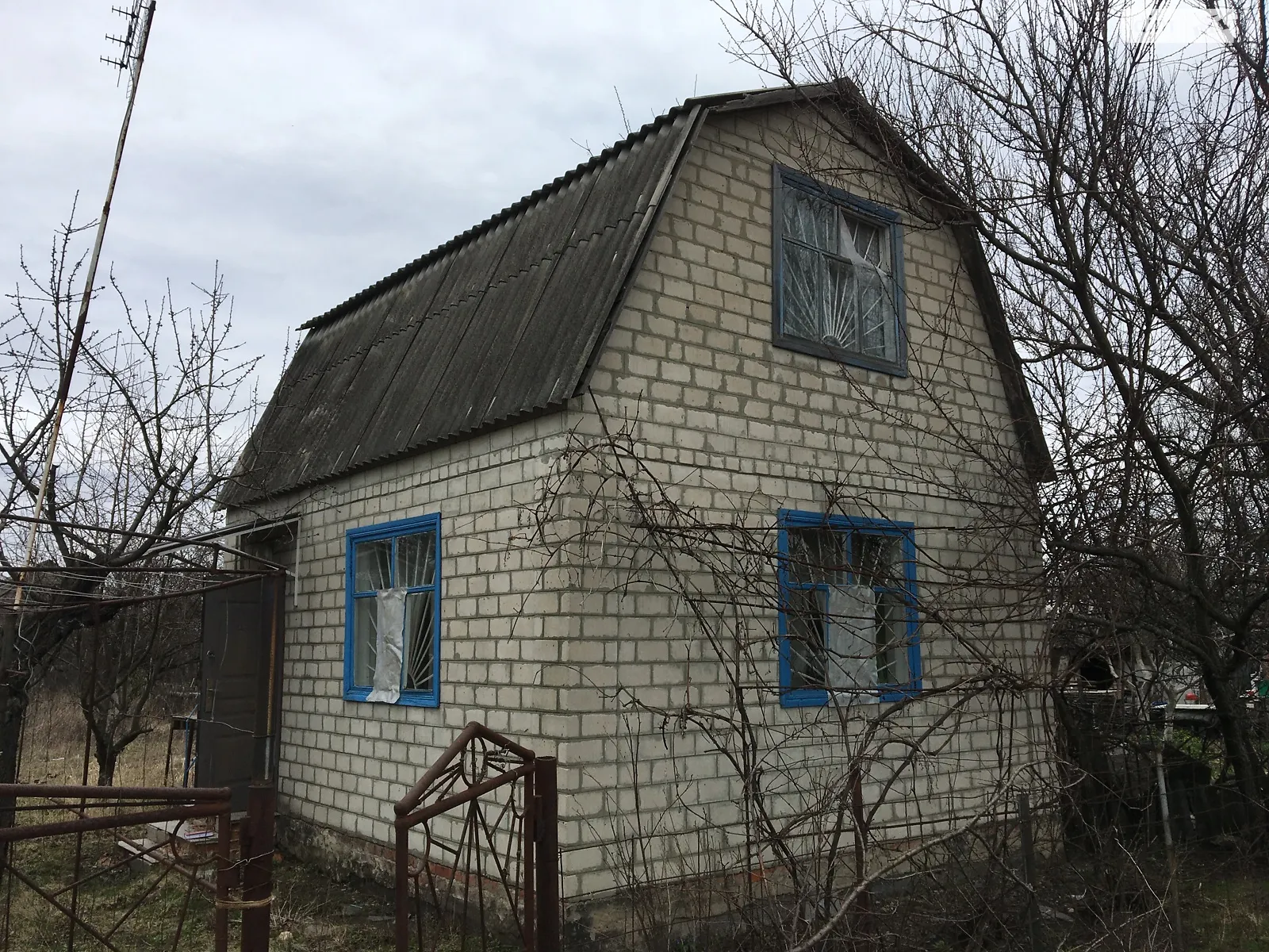 Продається будинок 2 поверховий 40 кв. м з подвалом, цена: 4399 $