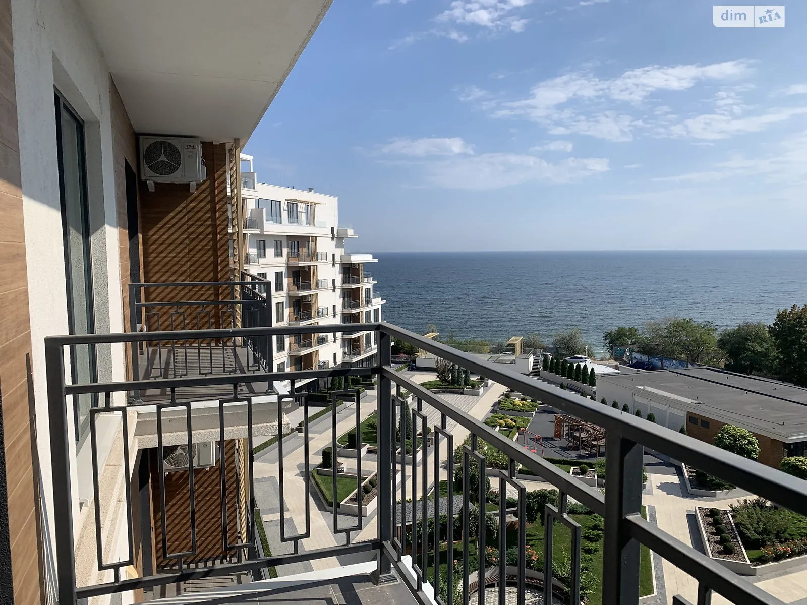 Продается 2-комнатная квартира 91 кв. м в Одессе, пер. Маячный, 7 - фото 1