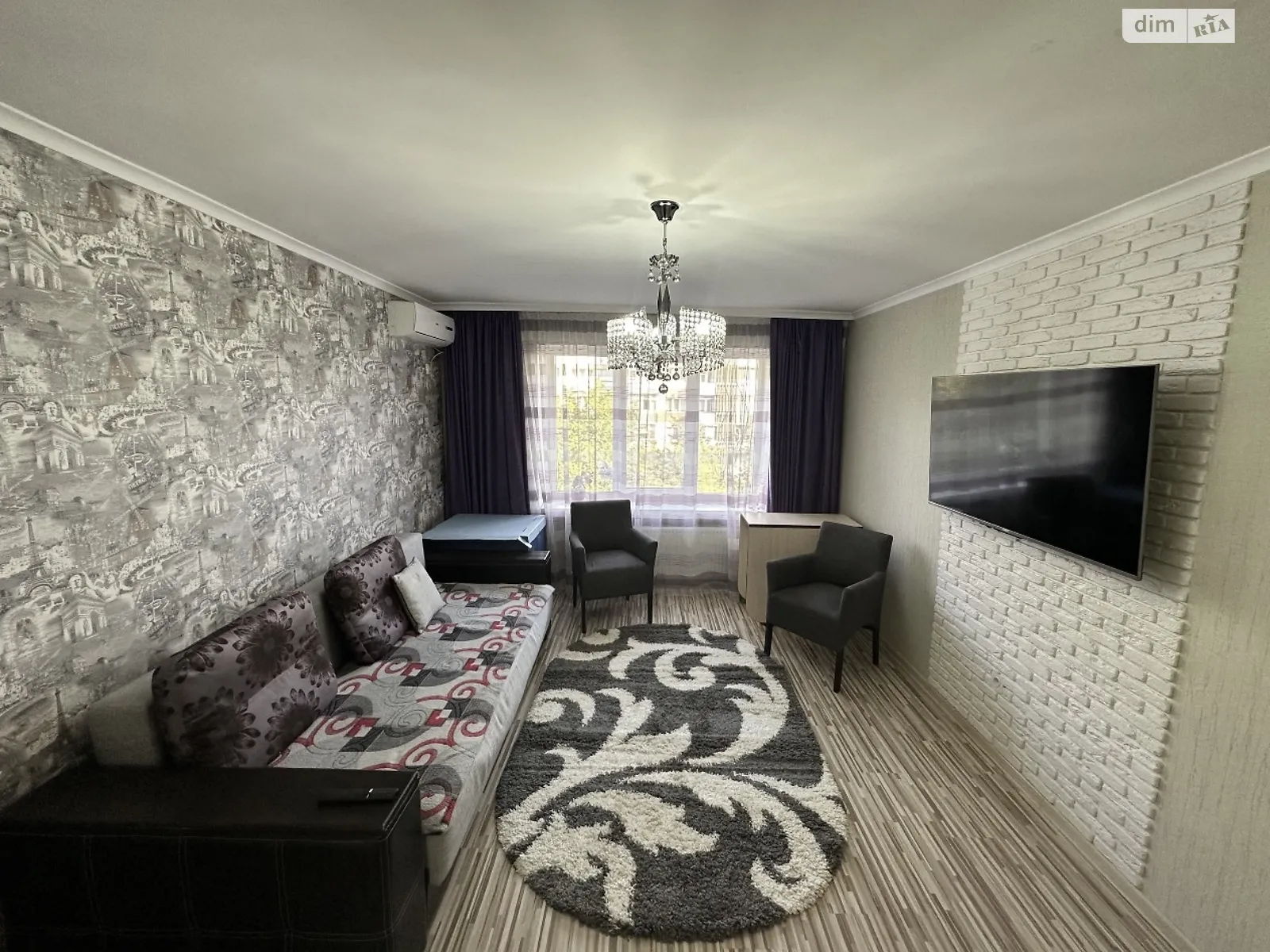Продается 3-комнатная квартира 70 кв. м в Черновцах, цена: 86000 $