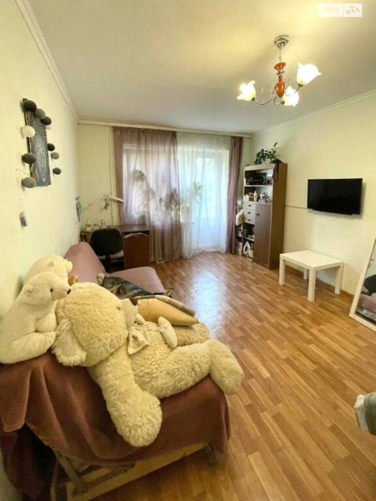 Продается 1-комнатная квартира 31 кв. м в Днепре, ул. Малиновского Маршала, 16