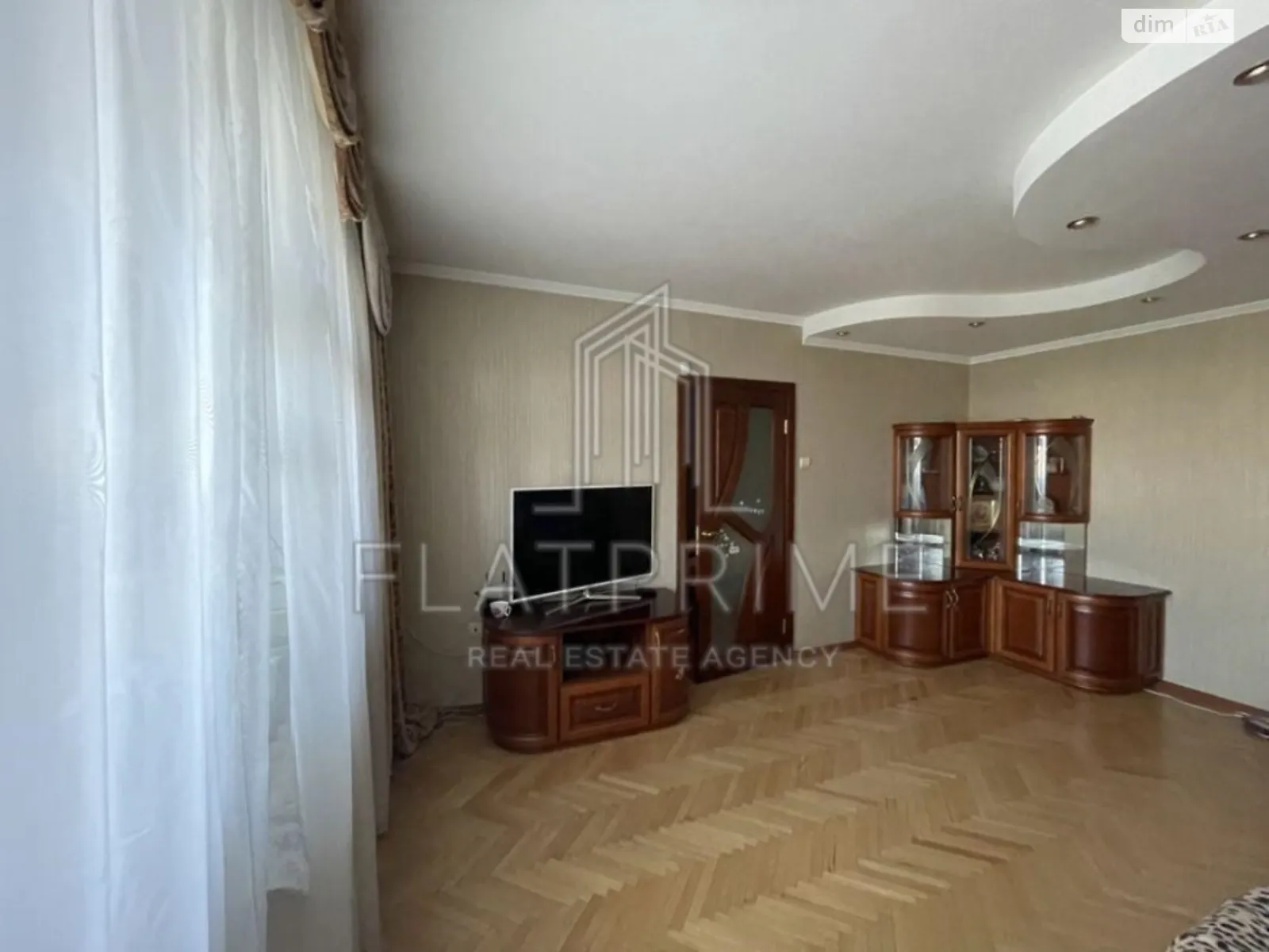 Продается 3-комнатная квартира 80 кв. м в Киеве, ул. Ивана Пулюя, 5Б - фото 1