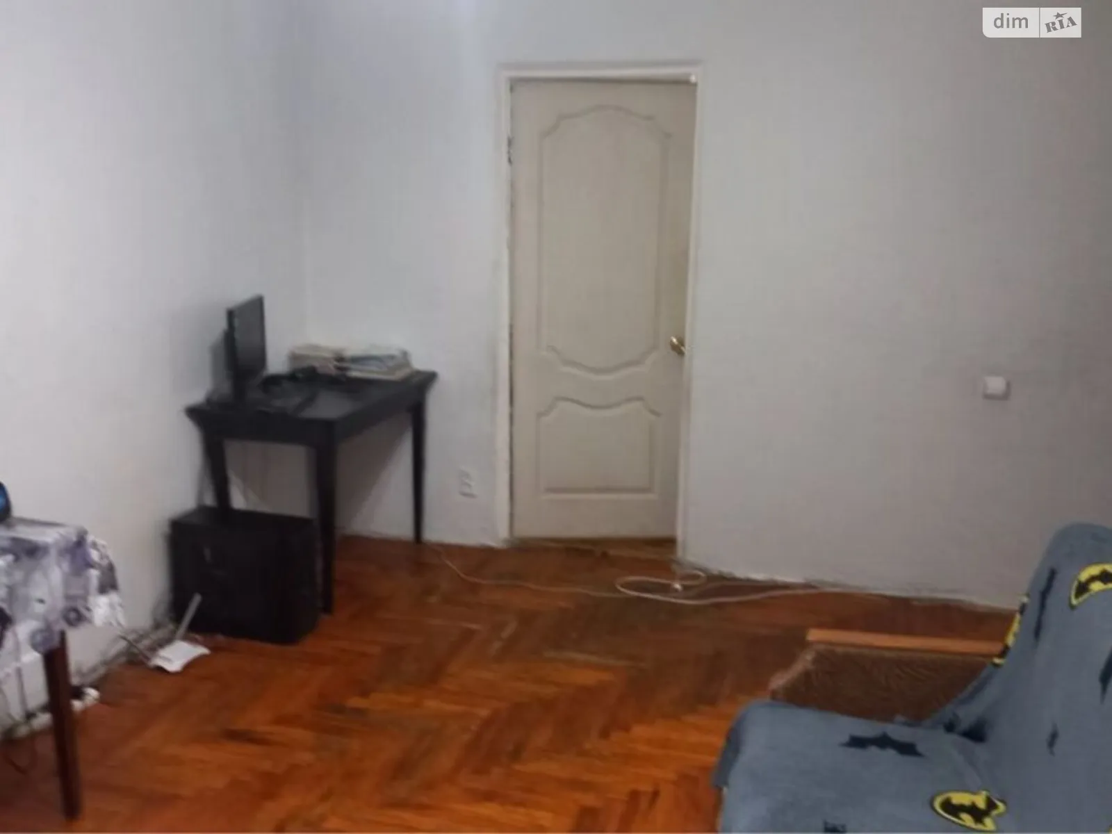 4-кімнатна квартира 69 кв. м у Запоріжжі, цена: 22000 $