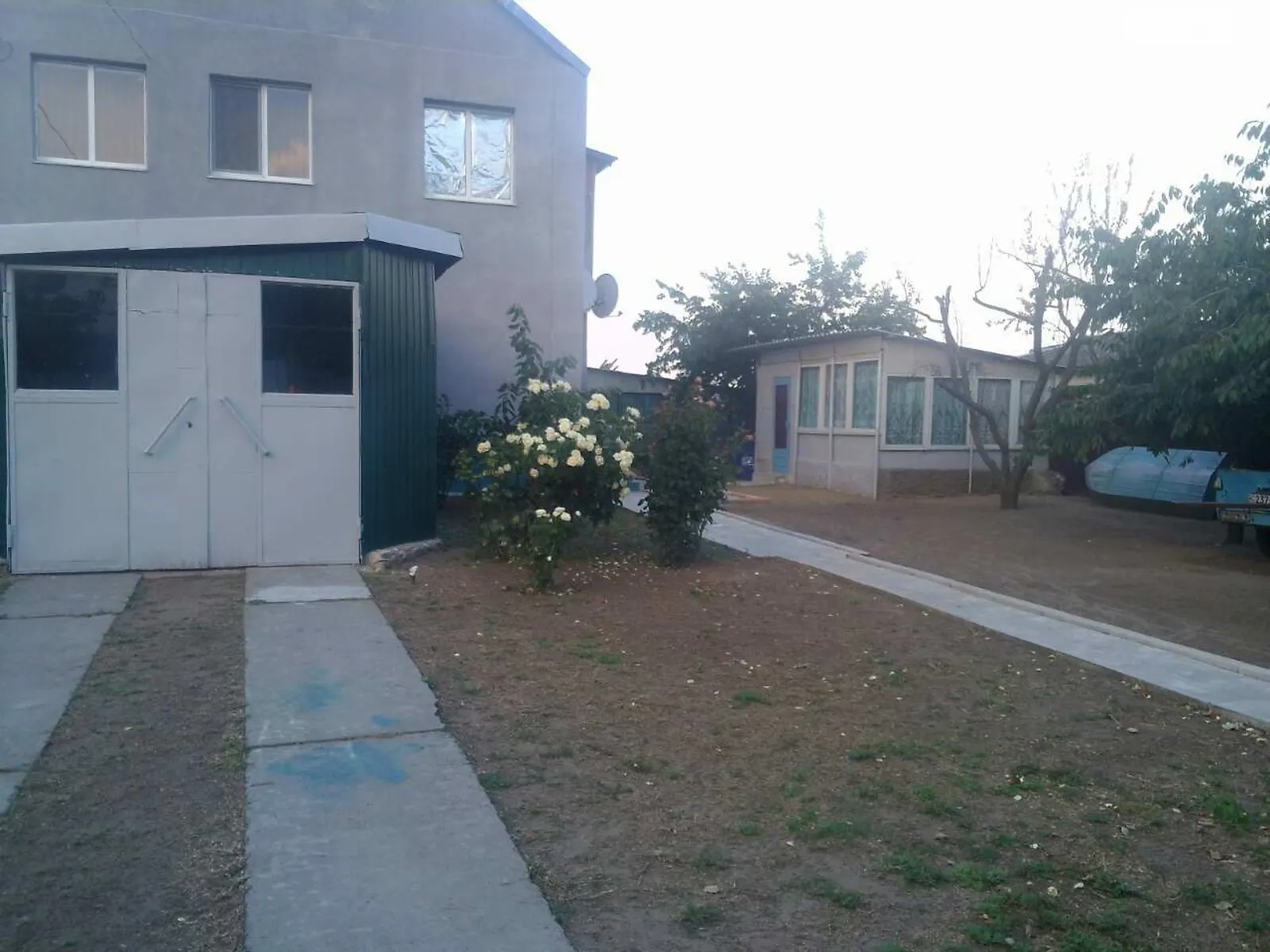Продається будинок 2 поверховий 220 кв. м з гаражем, цена: 60000 $ - фото 1