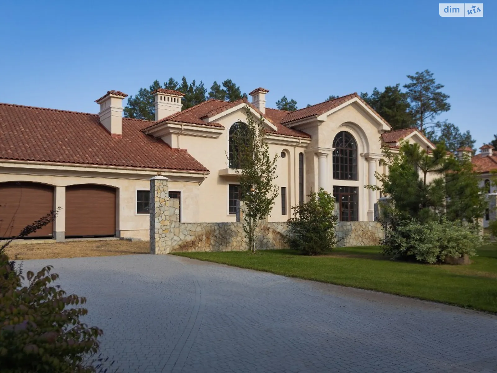 Продается дом на 2 этажа 923 кв. м с беседкой, цена: 2350000 $ - фото 1