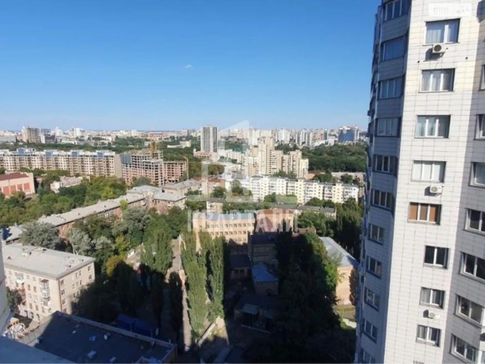 Продается 2-комнатная квартира 76 кв. м в Киеве, цена: 105000 $