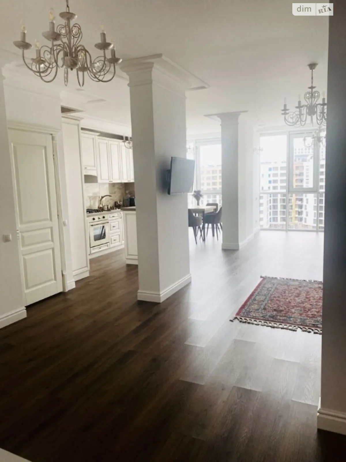 Здається в оренду 1-кімнатна квартира 76 кв. м у Львові, вул. Садова - фото 1