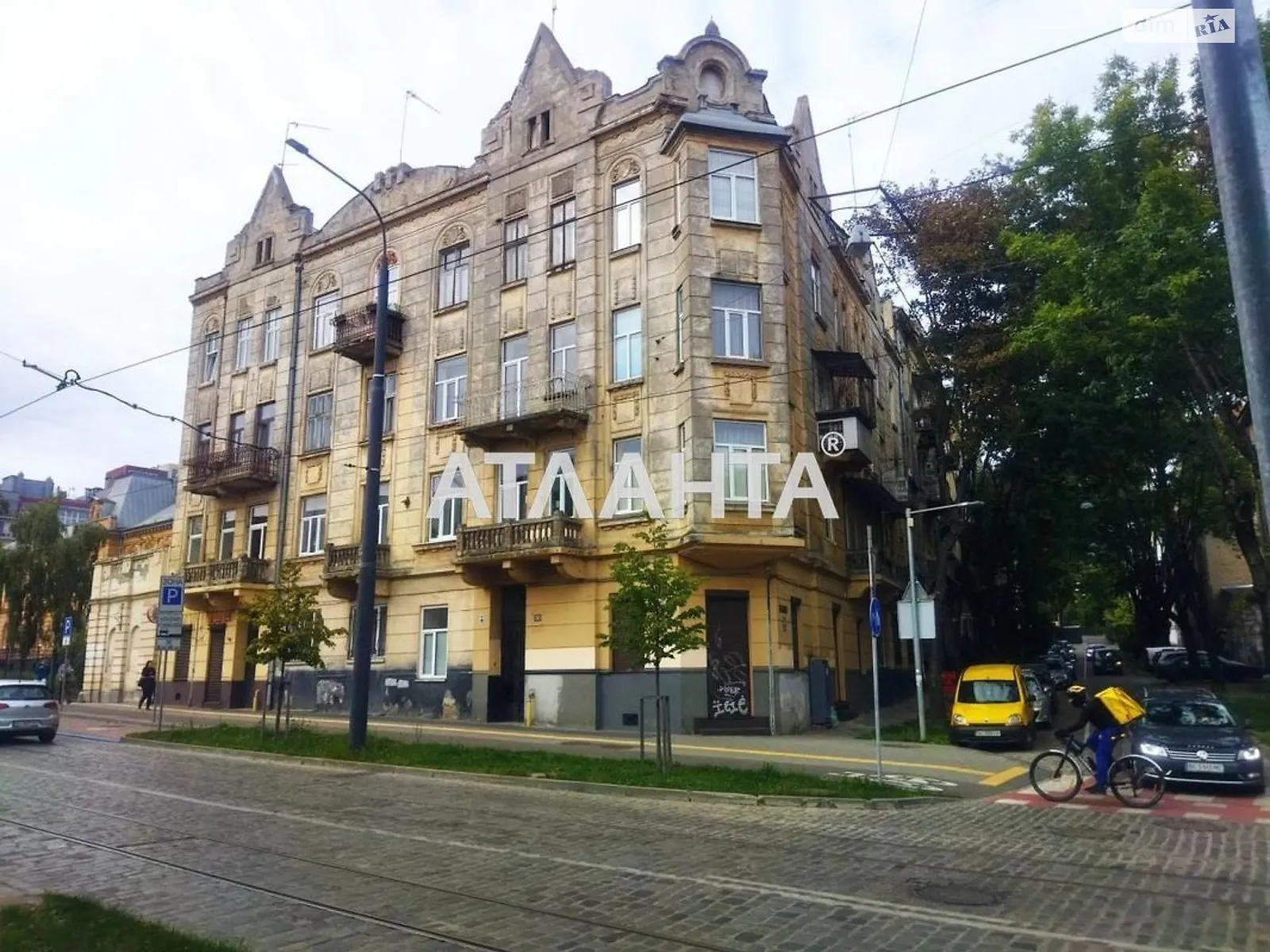 Продается 2-комнатная квартира 55 кв. м в Львове, ул. Шевченко Тараса