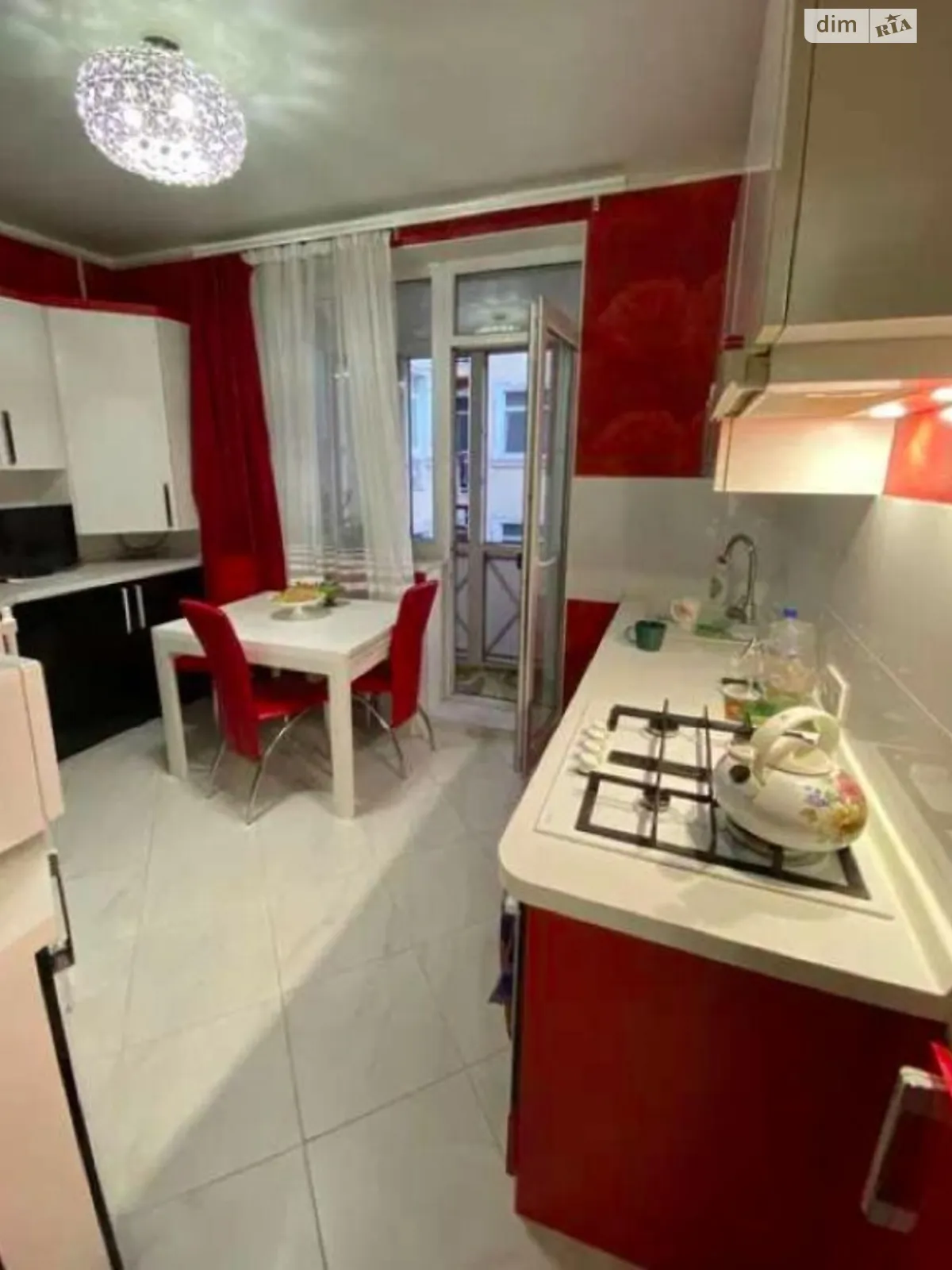 Продается 2-комнатная квартира 54 кв. м в Одессе, цена: 65000 $