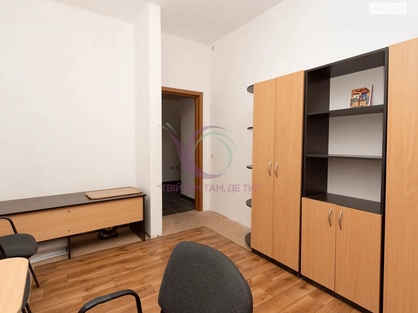 Продается 2-комнатная квартира 68 кв. м в Черновцах - фото 2