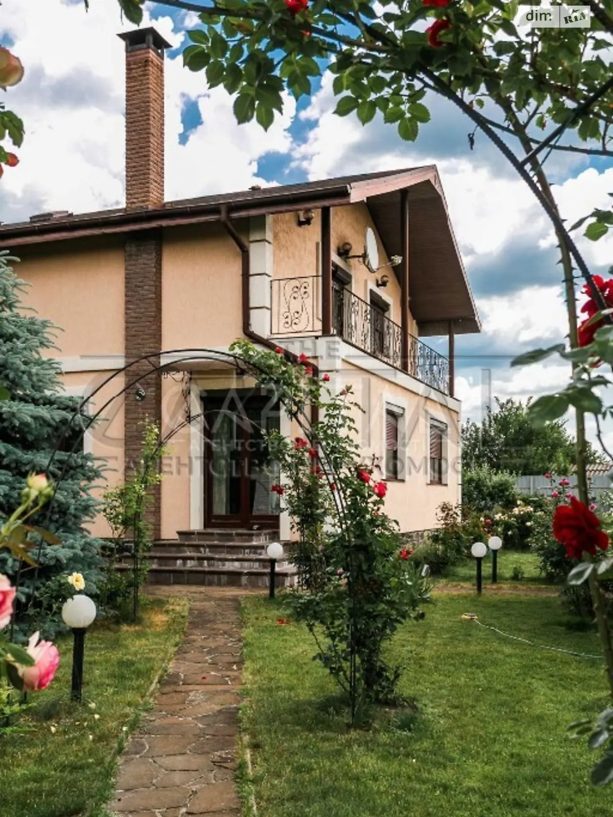 Продається будинок 2 поверховий 241 кв. м з бесідкою, цена: 280000 $ - фото 1