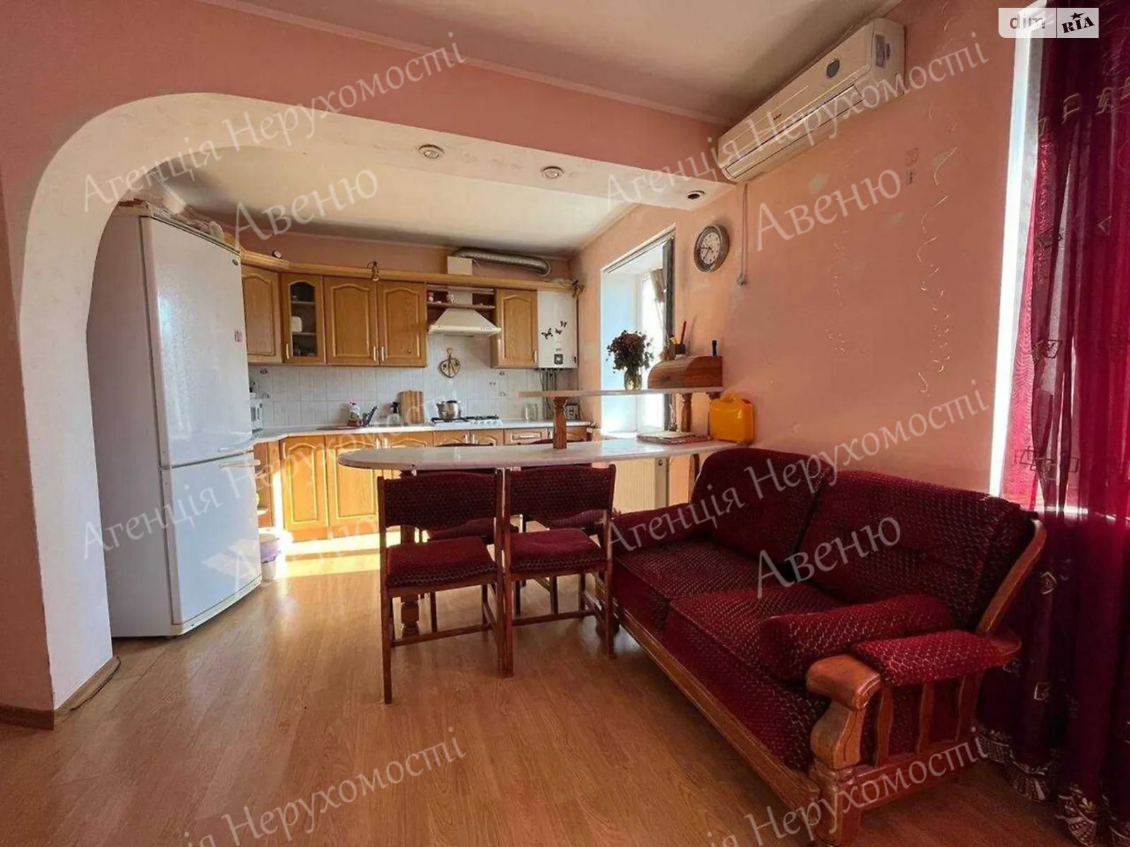 Продается 3-комнатная квартира 89 кв. м в Кропивницком, цена: 110000 $