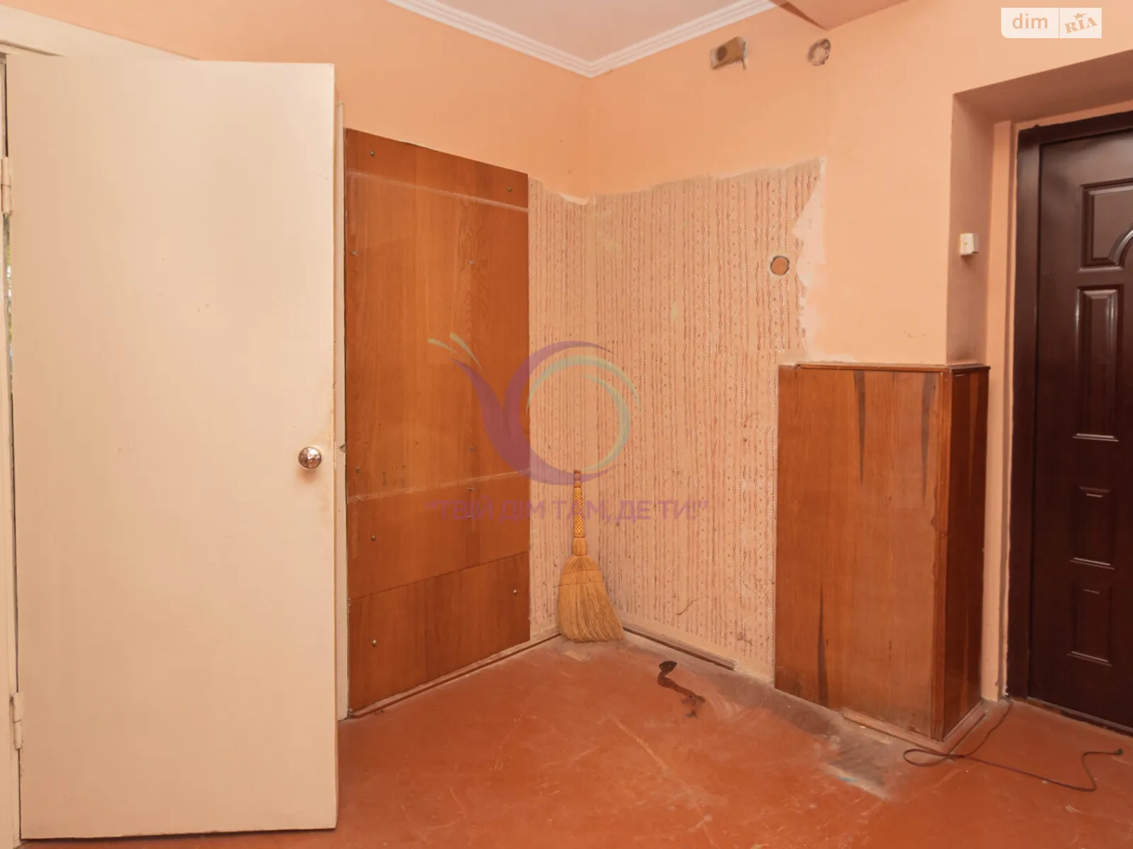Продается 3-комнатная квартира 68.3 кв. м в Новоселице - фото 2