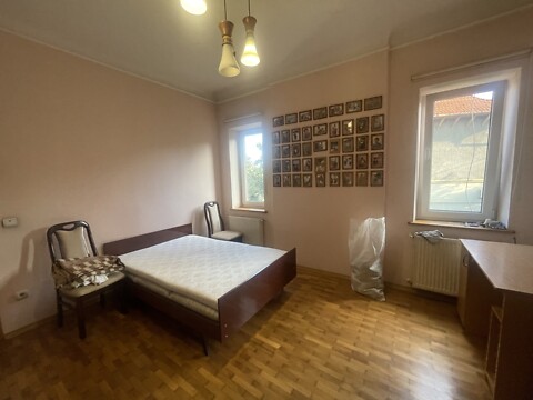 Сдается в аренду 3-комнатная квартира 79 кв. м в Черновцах, ул. Фрунзе Михаила