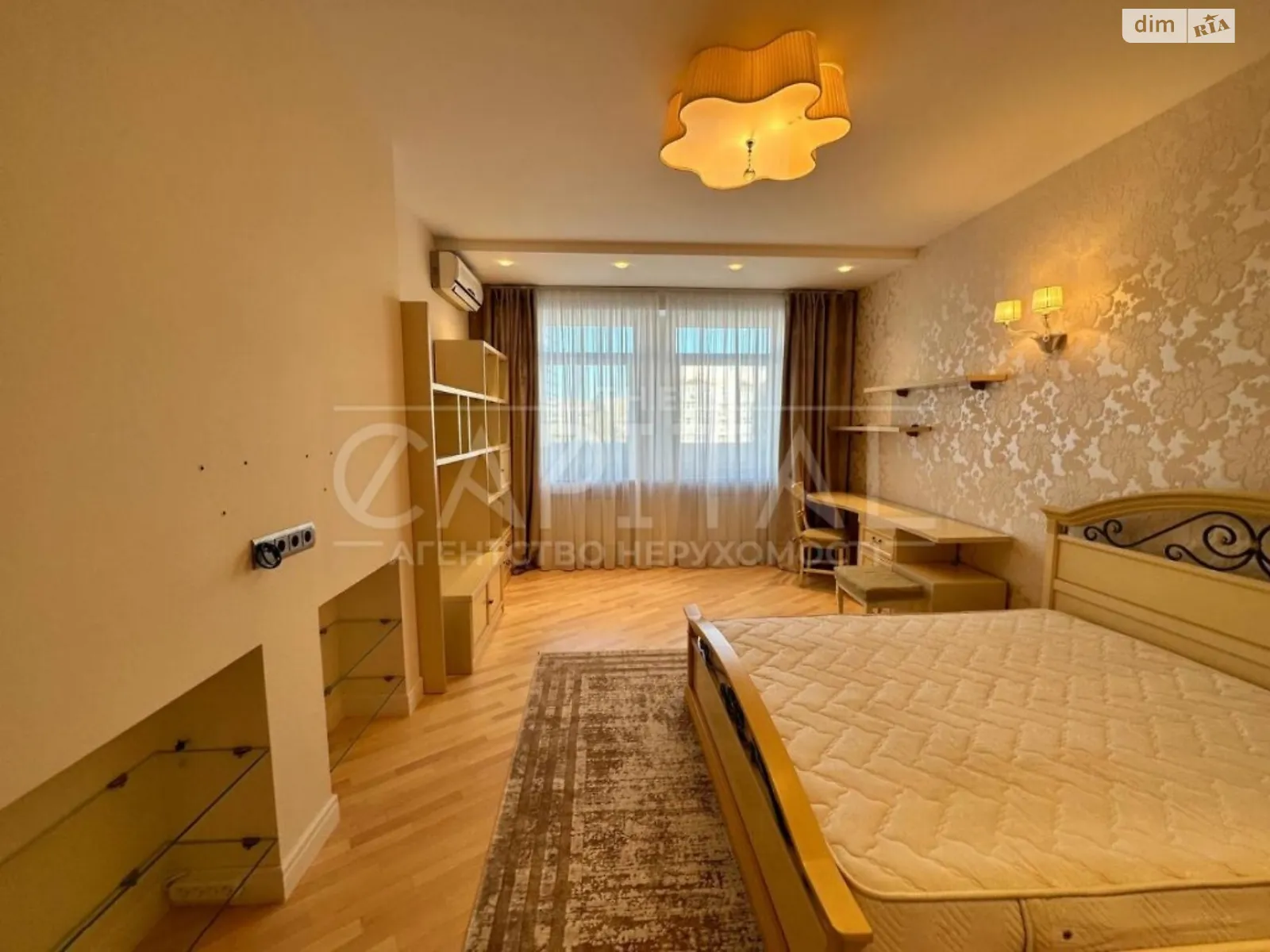 Продается 3-комнатная квартира 127 кв. м в Киеве, ул. Панаса Мирного, 12 - фото 1