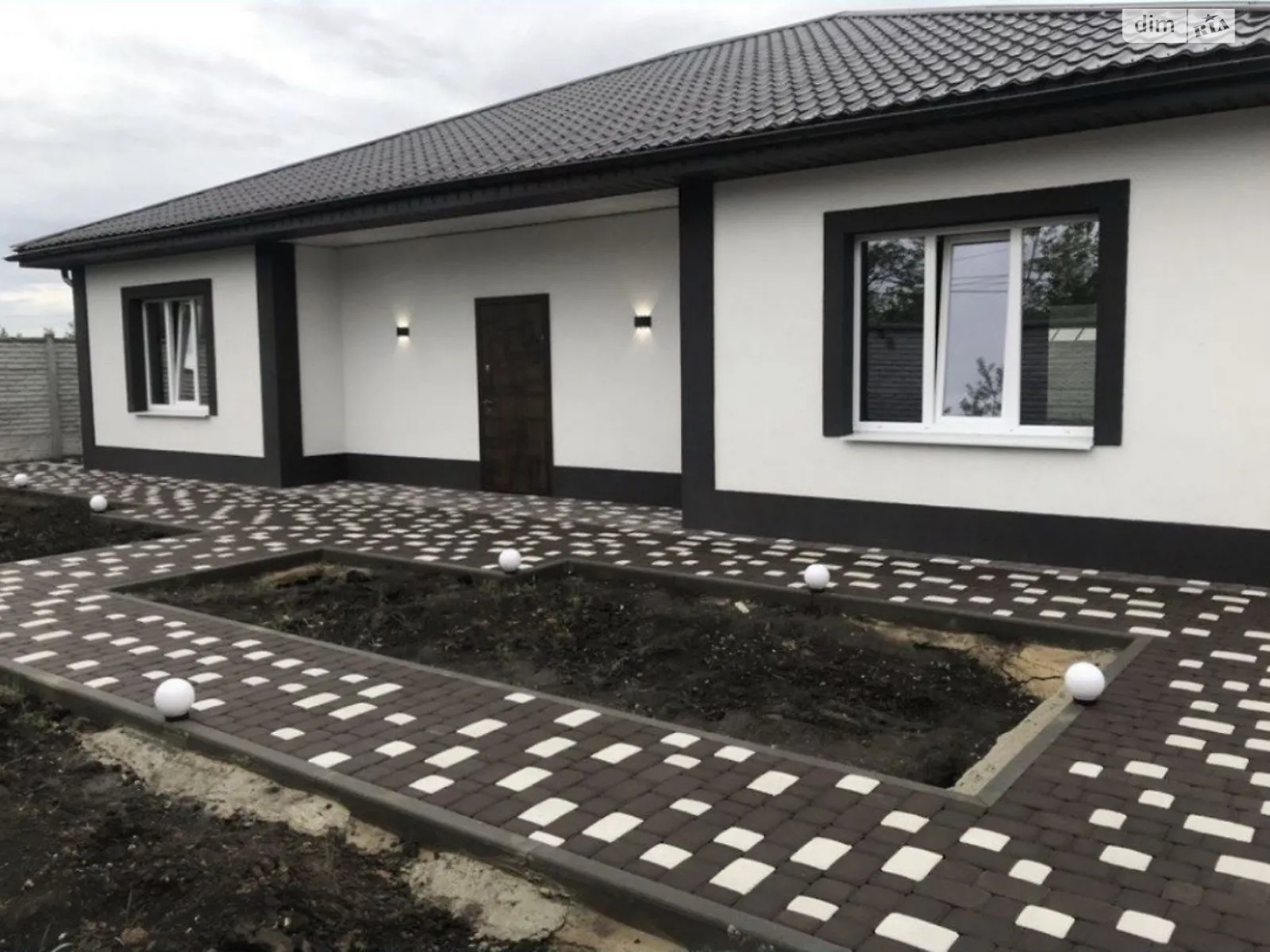 Продається одноповерховий будинок 130.2 кв. м з верандою, цена: 82000 $ - фото 1