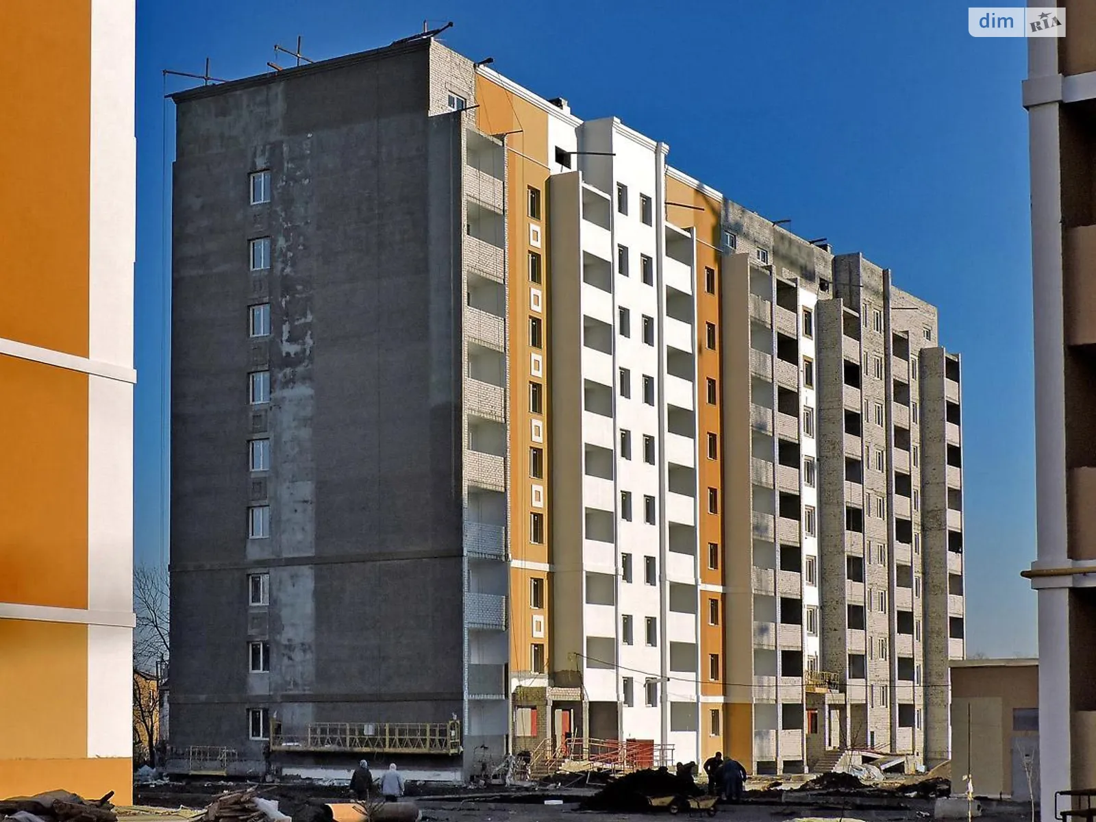 Продается 1-комнатная квартира 40 кв. м в Харькове, ул. Драгоманова - фото 1