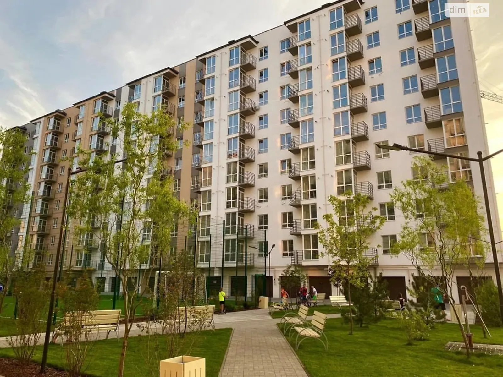 Продається 1-кімнатна квартира 53.6 кв. м у Слобожанському, вул. Сімейна, 6 - фото 1