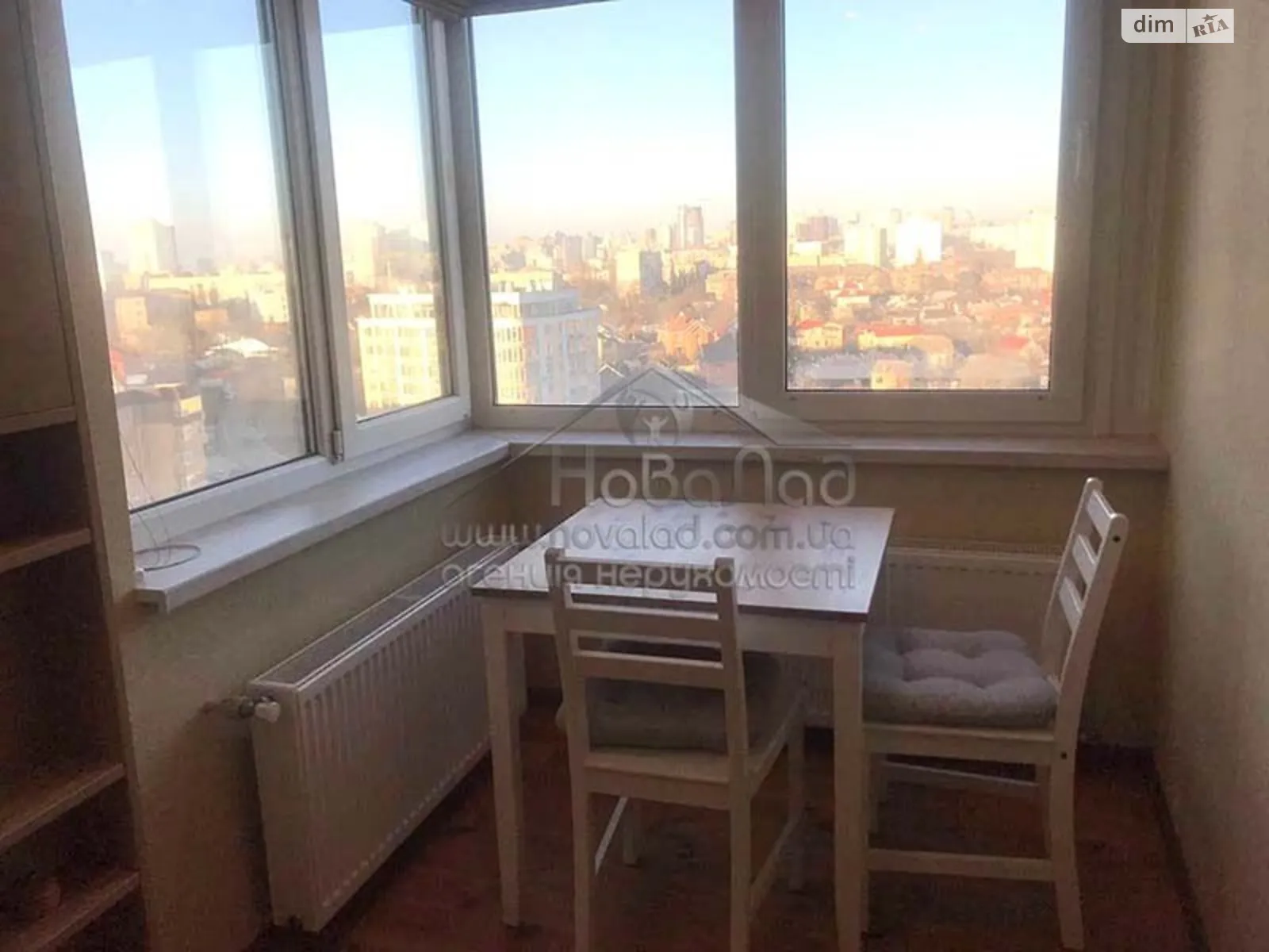Продается 1-комнатная квартира 32 кв. м в Киеве, ул. Академика Писаржевского, 8А - фото 1