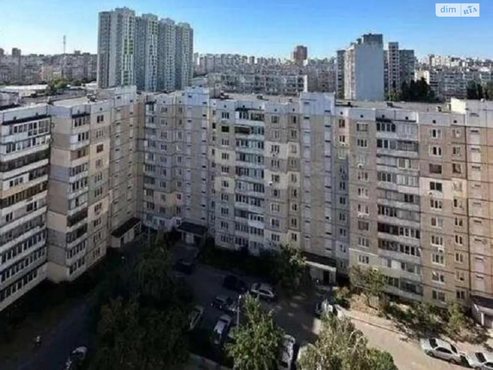 Продается 3-комнатная квартира 72 кв. м в Киеве, Харьковское шоссе, 168Г