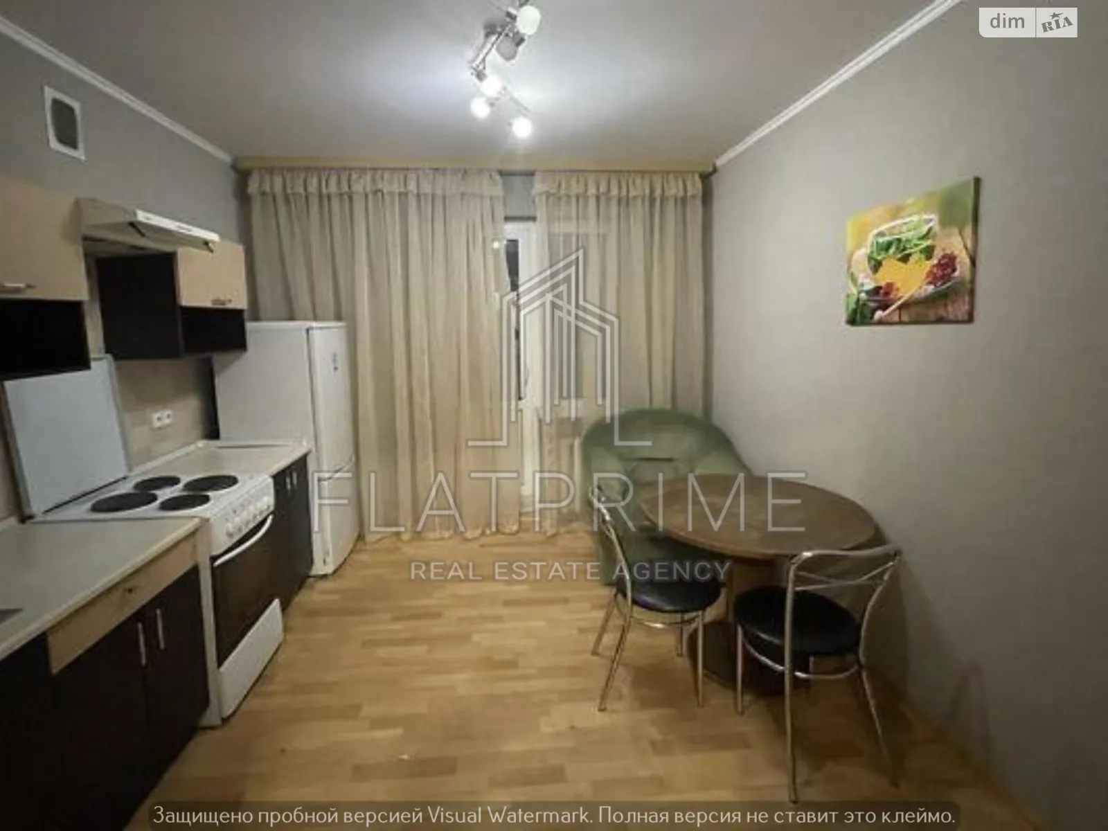 Продается 1-комнатная квартира 42 кв. м в Киеве, ул. Урловская, 34 - фото 1
