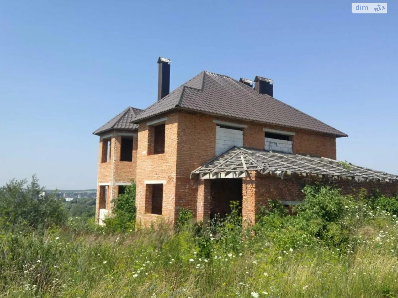 Продається будинок 2 поверховий 318 кв. м з каміном, цена: 38500 $