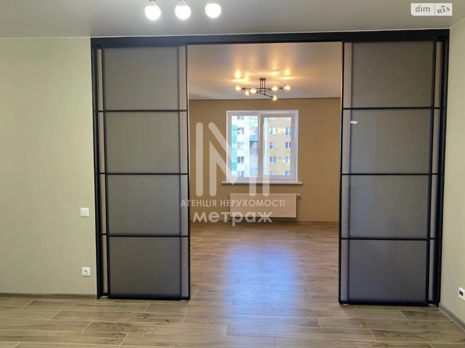 Продается 1-комнатная квартира 46 кв. м в Харькове - фото 1