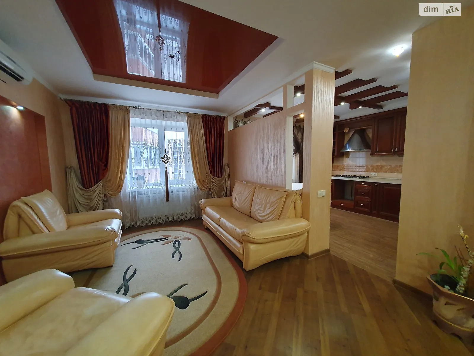 Продается 3-комнатная квартира 83 кв. м в Хмельницком, цена: 77000 $