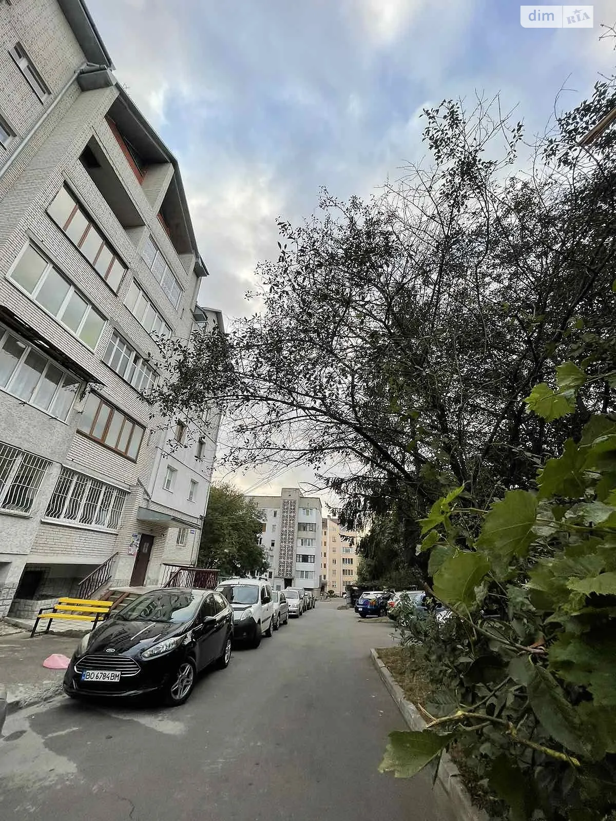 3-кімнатна квартира 91 кв. м у Тернополі, вул. Довженка Олександра - фото 1