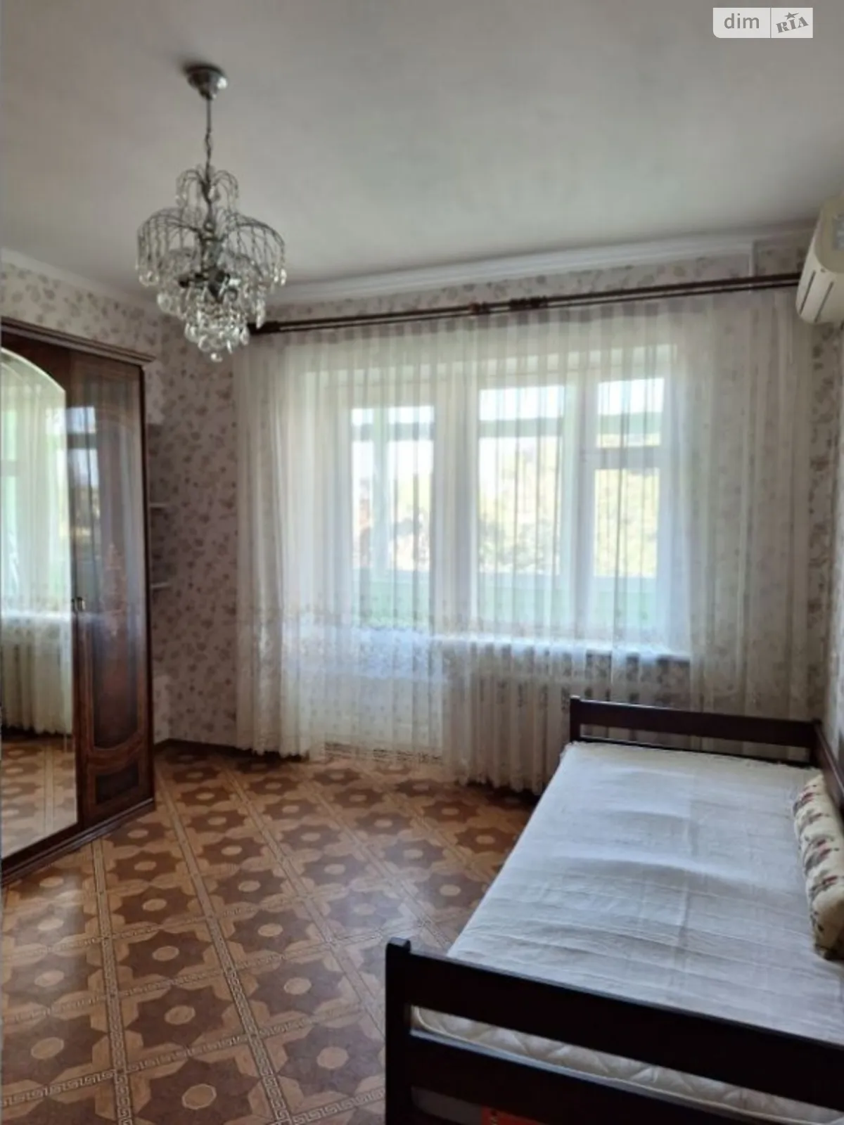 Продается 1-комнатная квартира 41 кв. м в Одессе, ул. Садиковская
