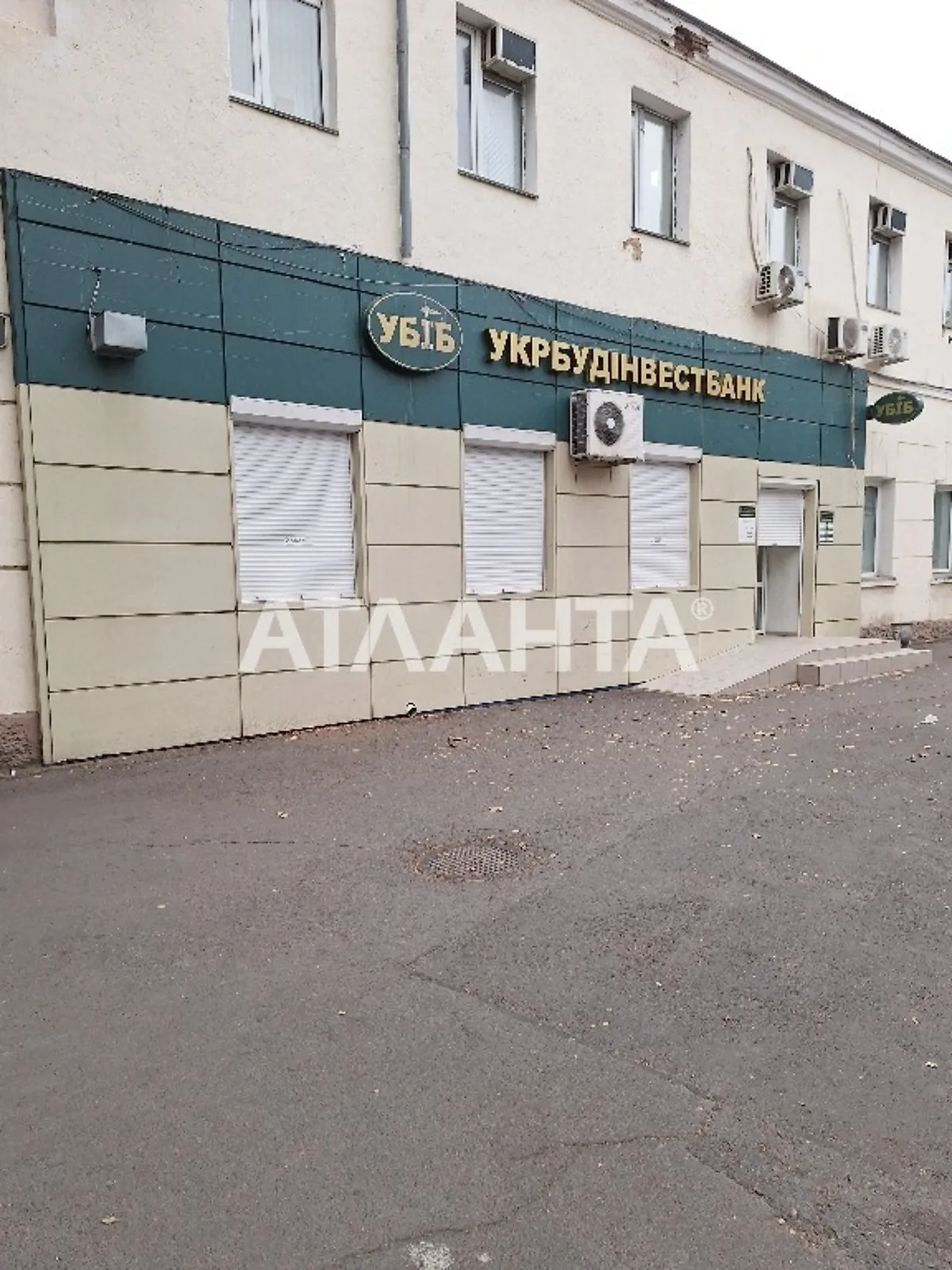 Продается офис 96 кв. м в бизнес-центре, цена: 150000 $