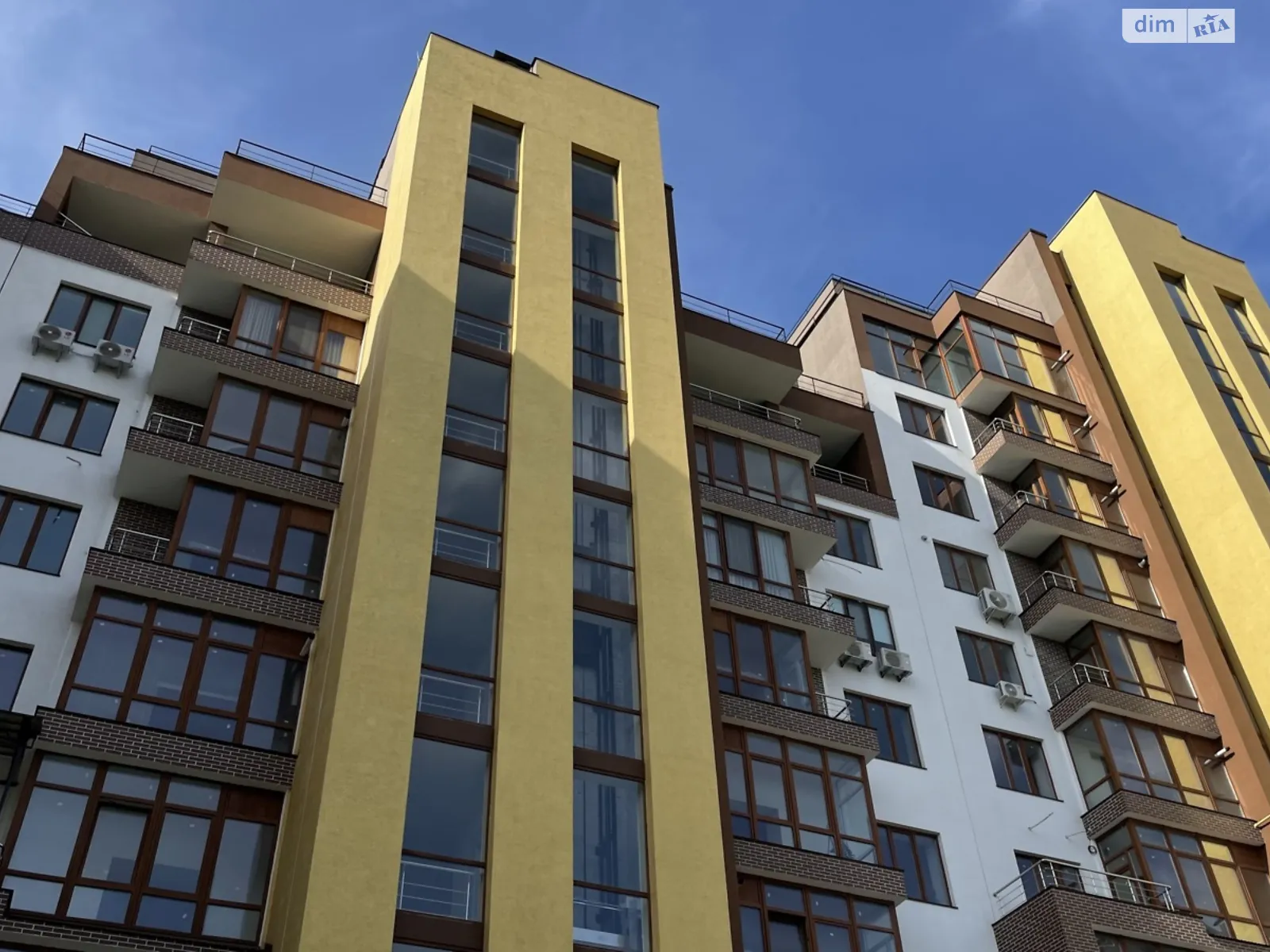 Продается 1-комнатная квартира 100.6 кв. м в Виннице, ул. Монастырская