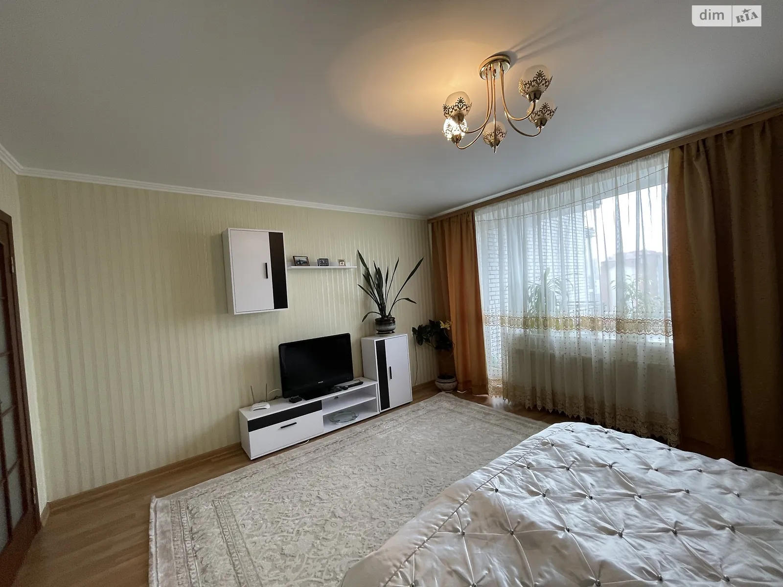 2-комнатная квартира 80 кв. м в Тернополе, цена: 78000 $