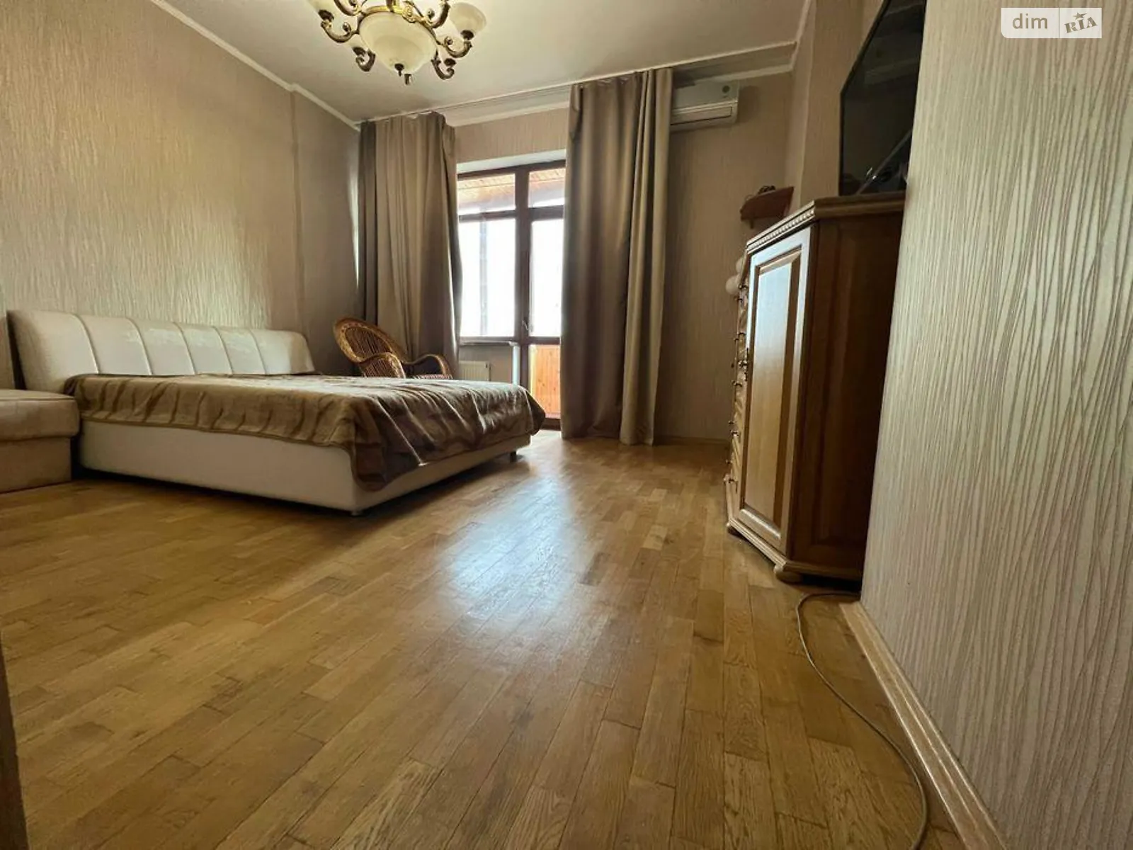 Продается 2-комнатная квартира 83 кв. м в Киеве, ул. Степана Руданского, 3А - фото 1