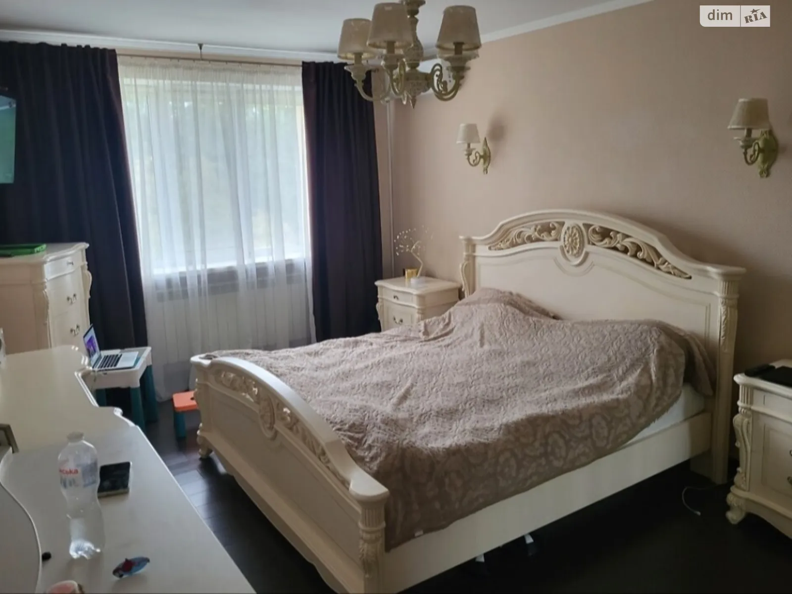 Продается 3-комнатная квартира 73 кв. м в Черновцах, цена: 81000 $