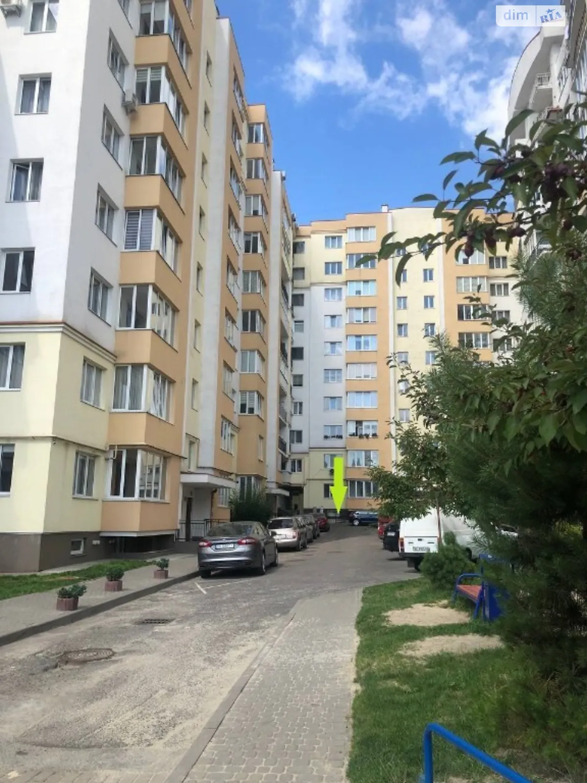 Продається офіс 106.7 кв. м в бізнес-центрі, цена: 85360 $